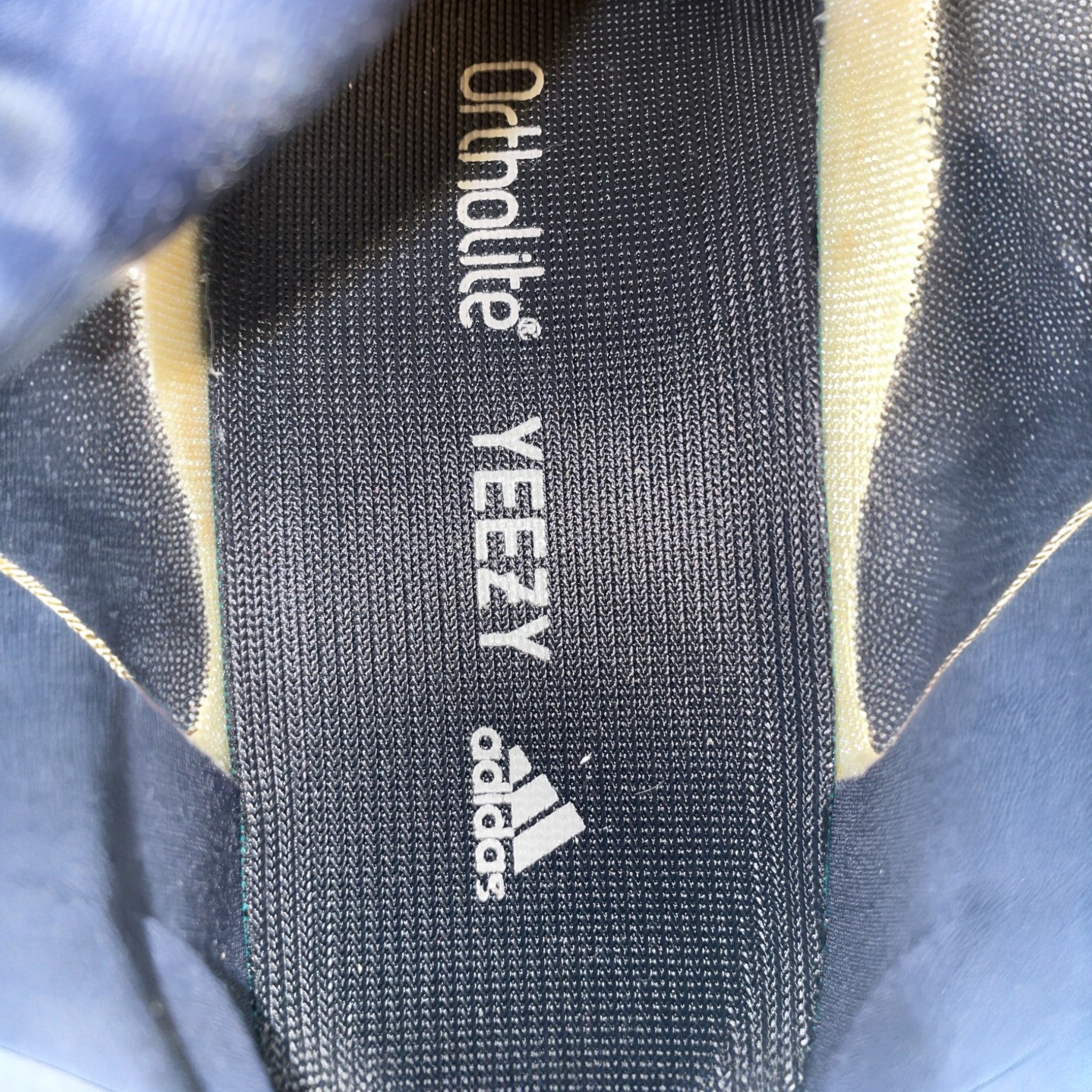 YEEZY/adidas/Low-Sneakere/UK 9.5/Plain/Nylon/GLD//700 V3 HP5425 view 3