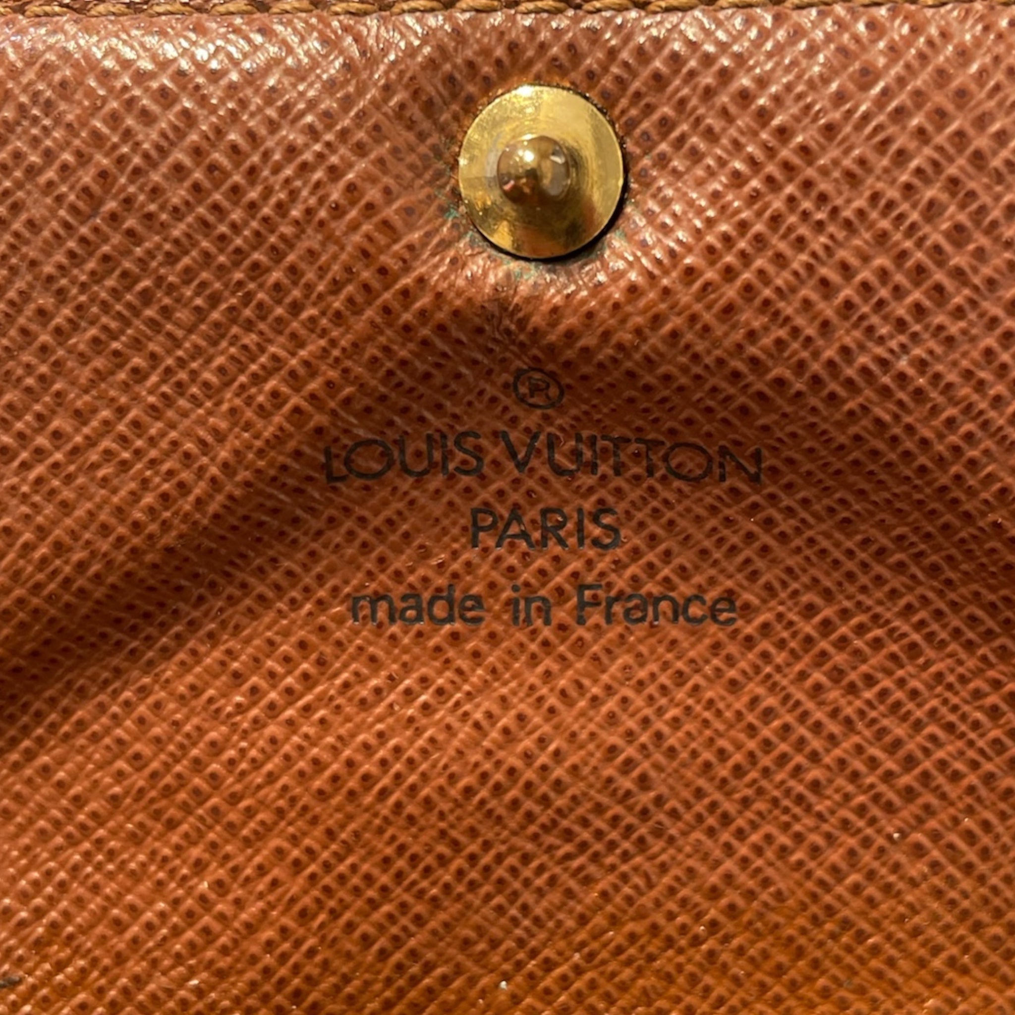 LOUIS VUITTON/Key Holder/Monogram/Leather/BRW/Monogram Key Holder view 4