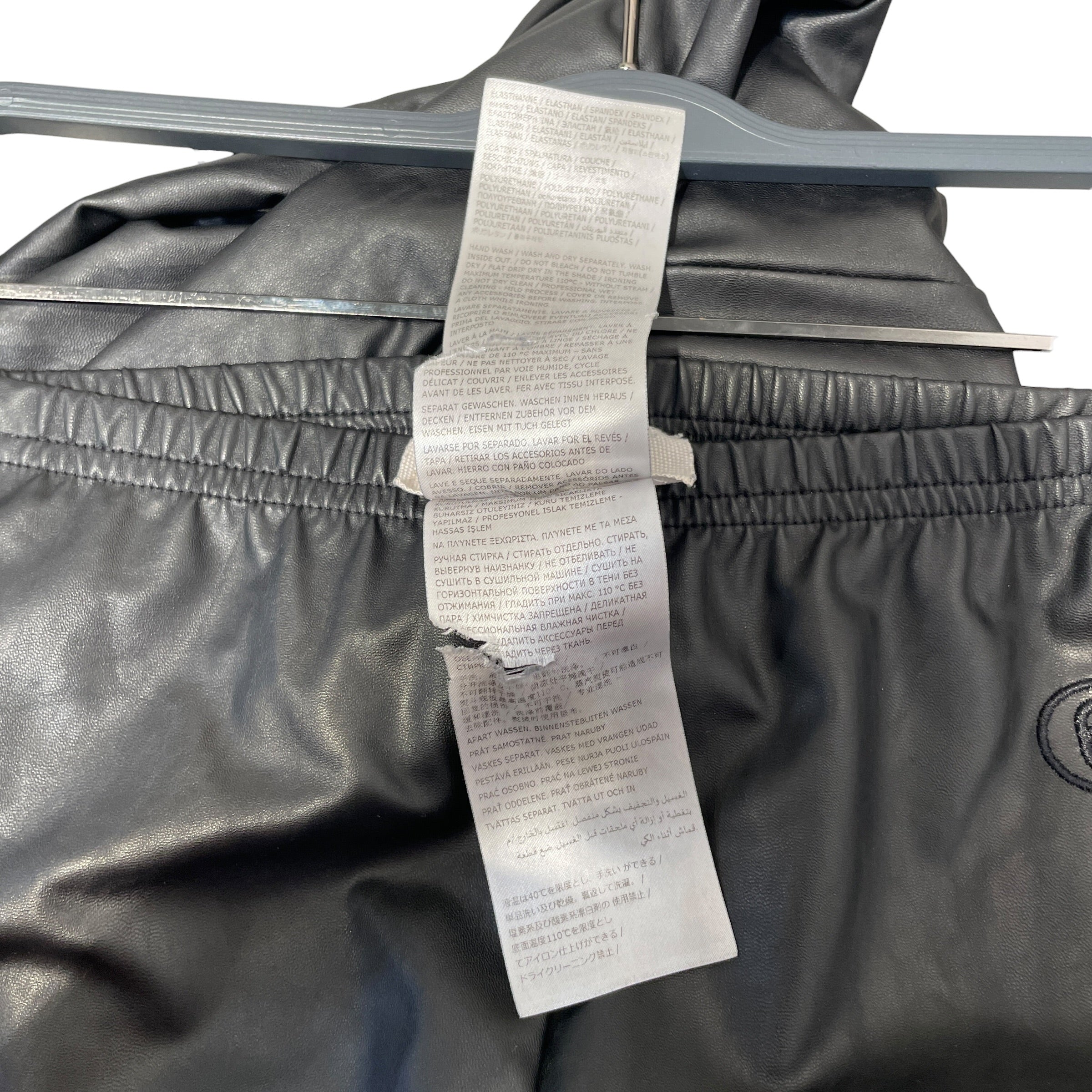 MM6/Bottoms/42/Leather/BLK/Black Leather LEggings view 3