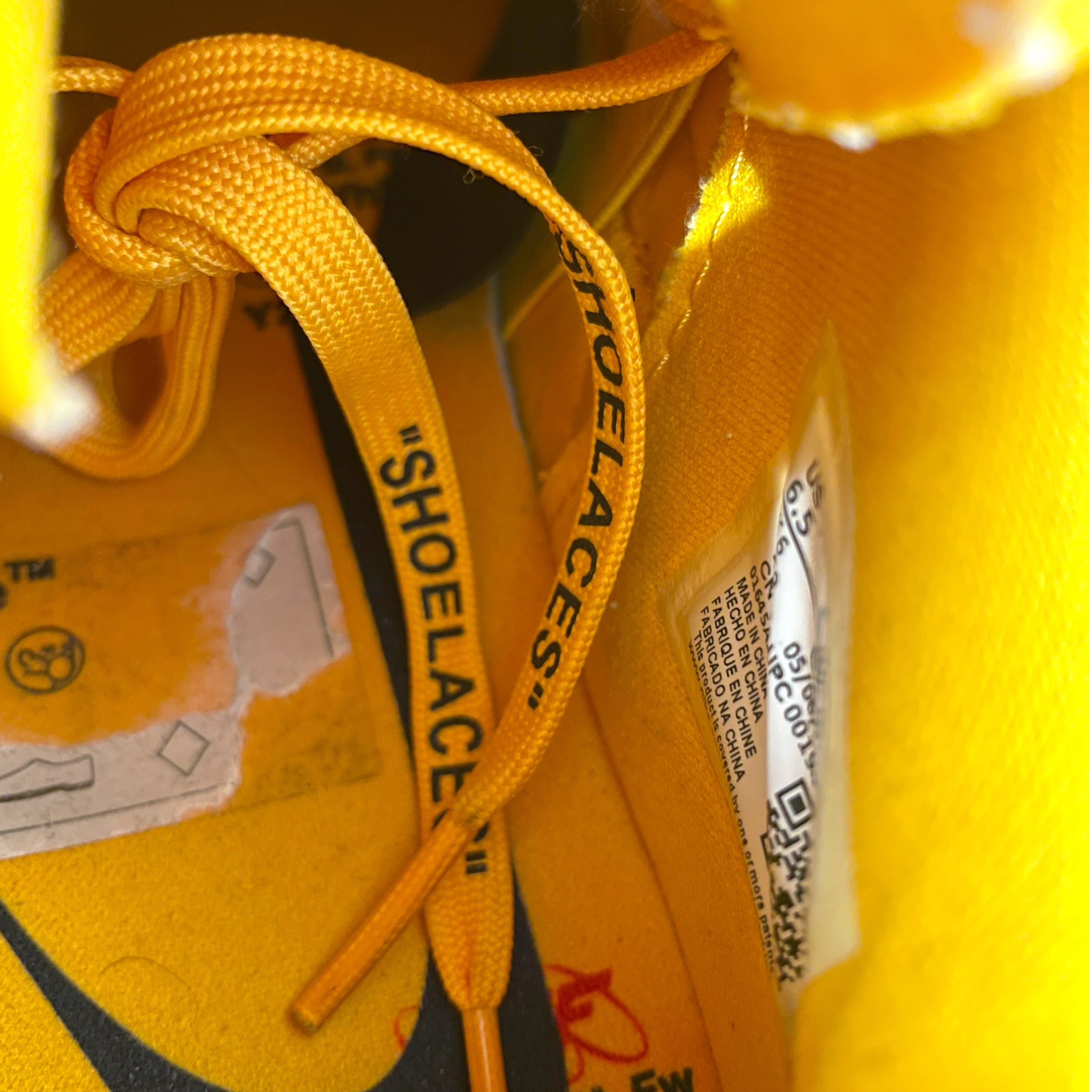 NIKE/OFF-WHITE/Low-Sneakers/US 6.5/YEL/University Gold Dunk view 4