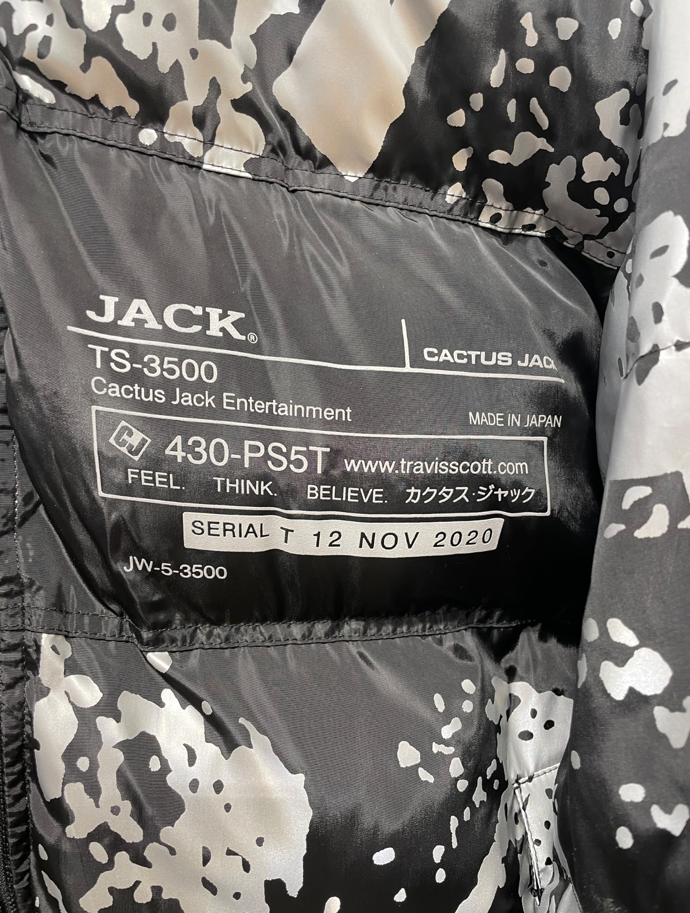 CACTUS JACK/Puffer Jkt/XL/Nylon/SLV/All Over Print/SERIAL#T 12 NOV 2020/JW-5-3500 view 4