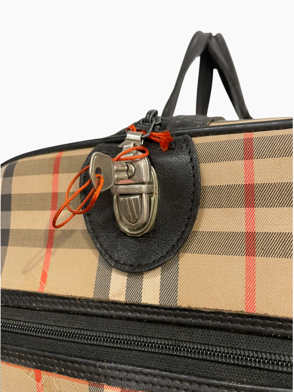 BURBERRYS/Luggage/Plaid/MLT/Duffle view 3