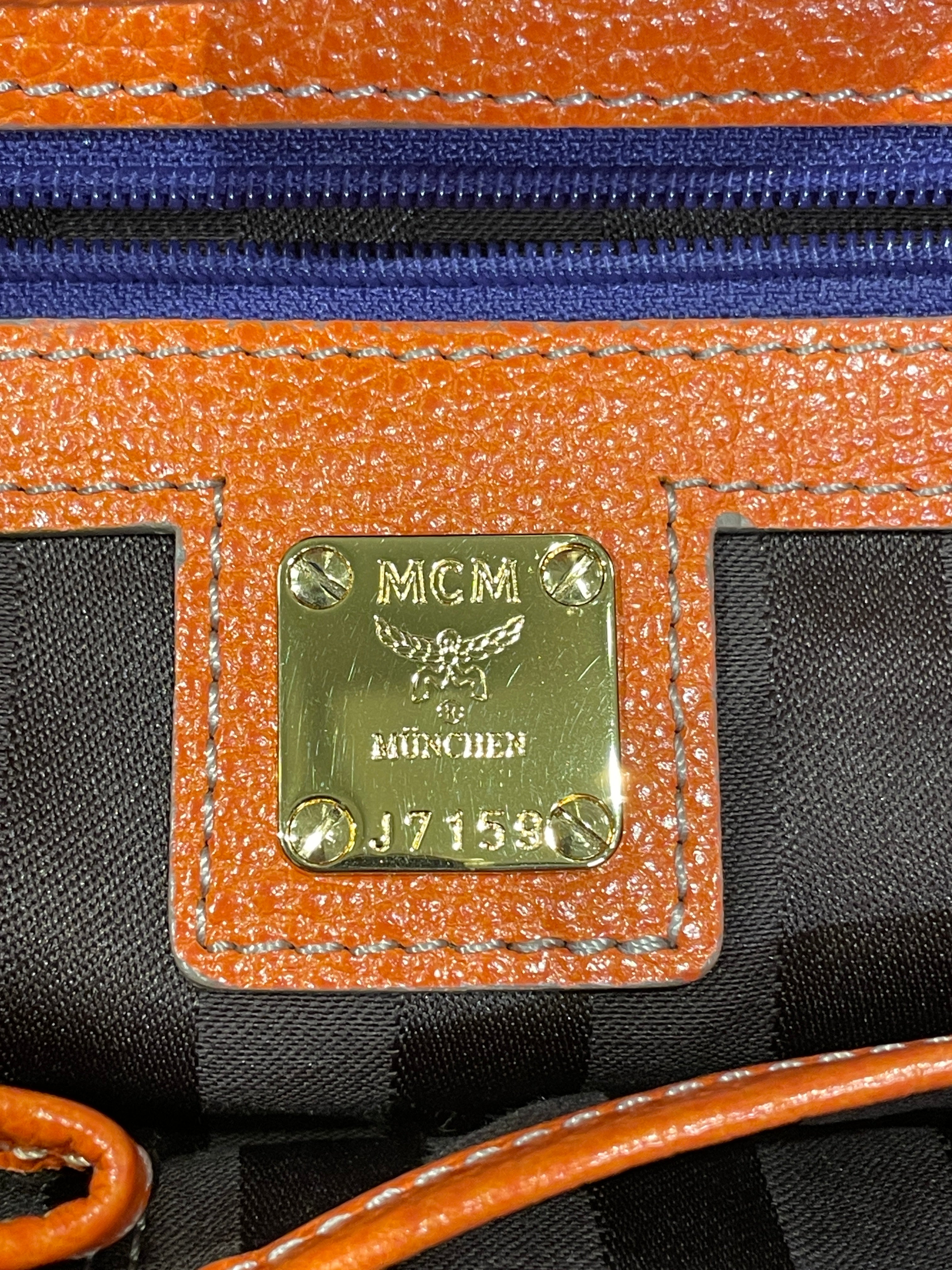 MCM/Tote Bag/Cowhide/ORN/ORANGE STUD TOTE view 3