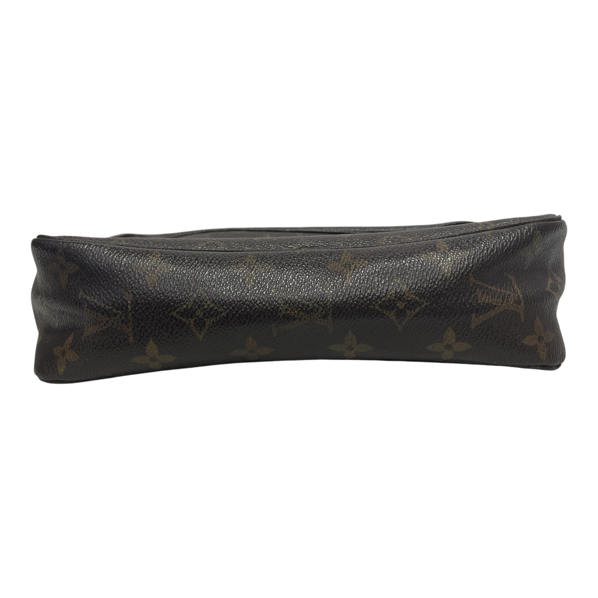 LOUIS VUITTON/Clutch Bag/Leather/CML/compartments view 3
