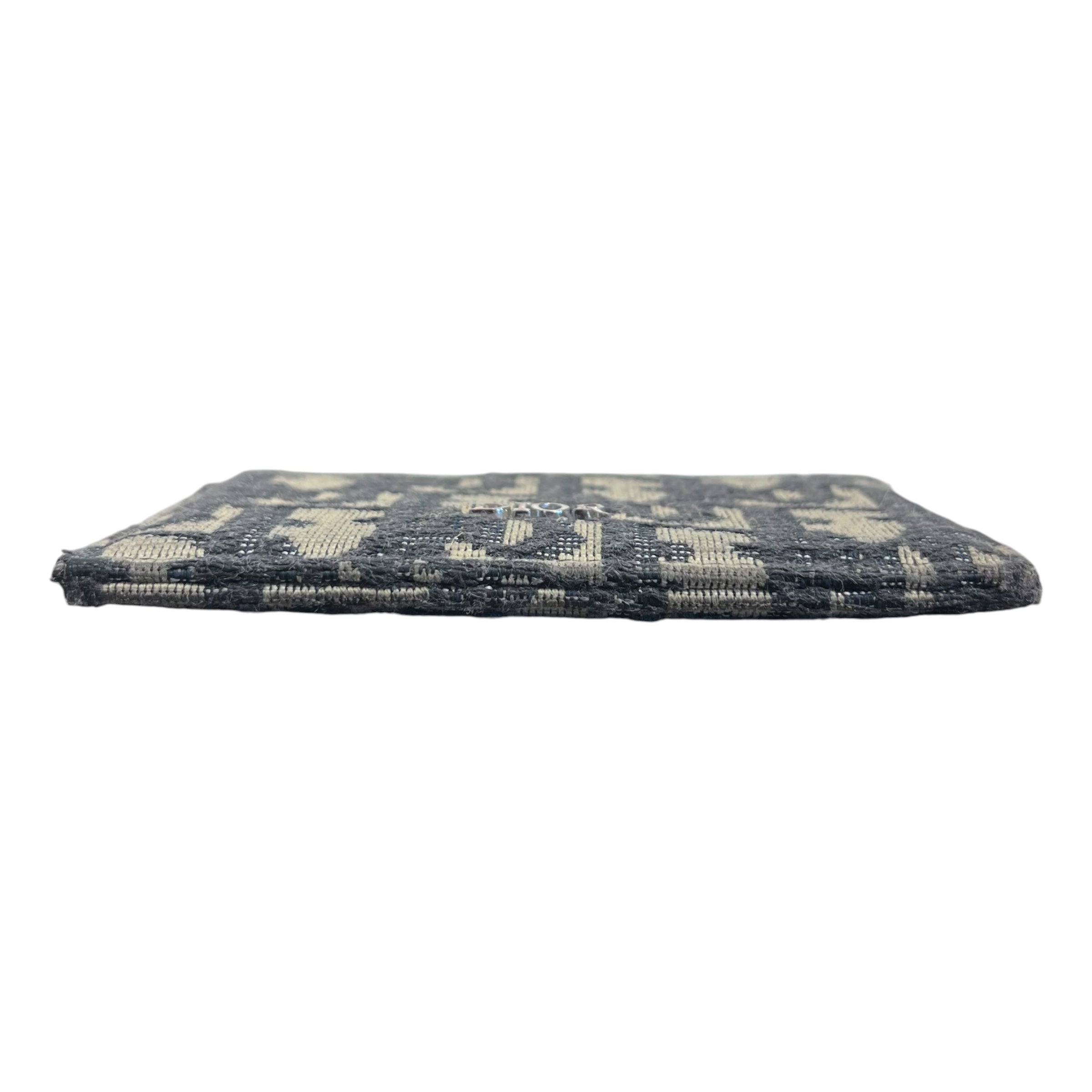 Christian Dior/Wallet/All Over Print/IDG/cardholder view 3