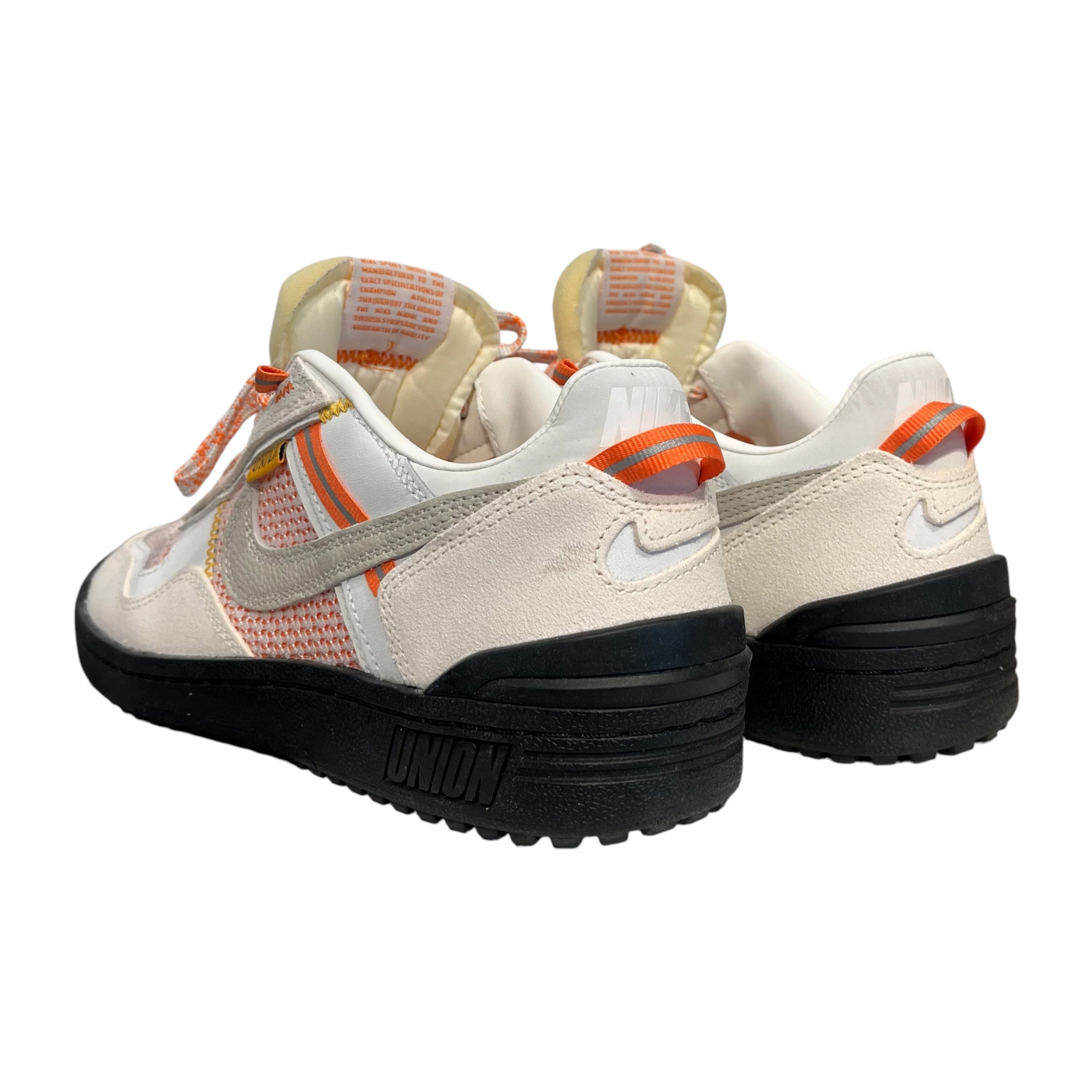 NIKE/UNION/Low-Sneakers/US 8.5/ORN/nike field general view 2