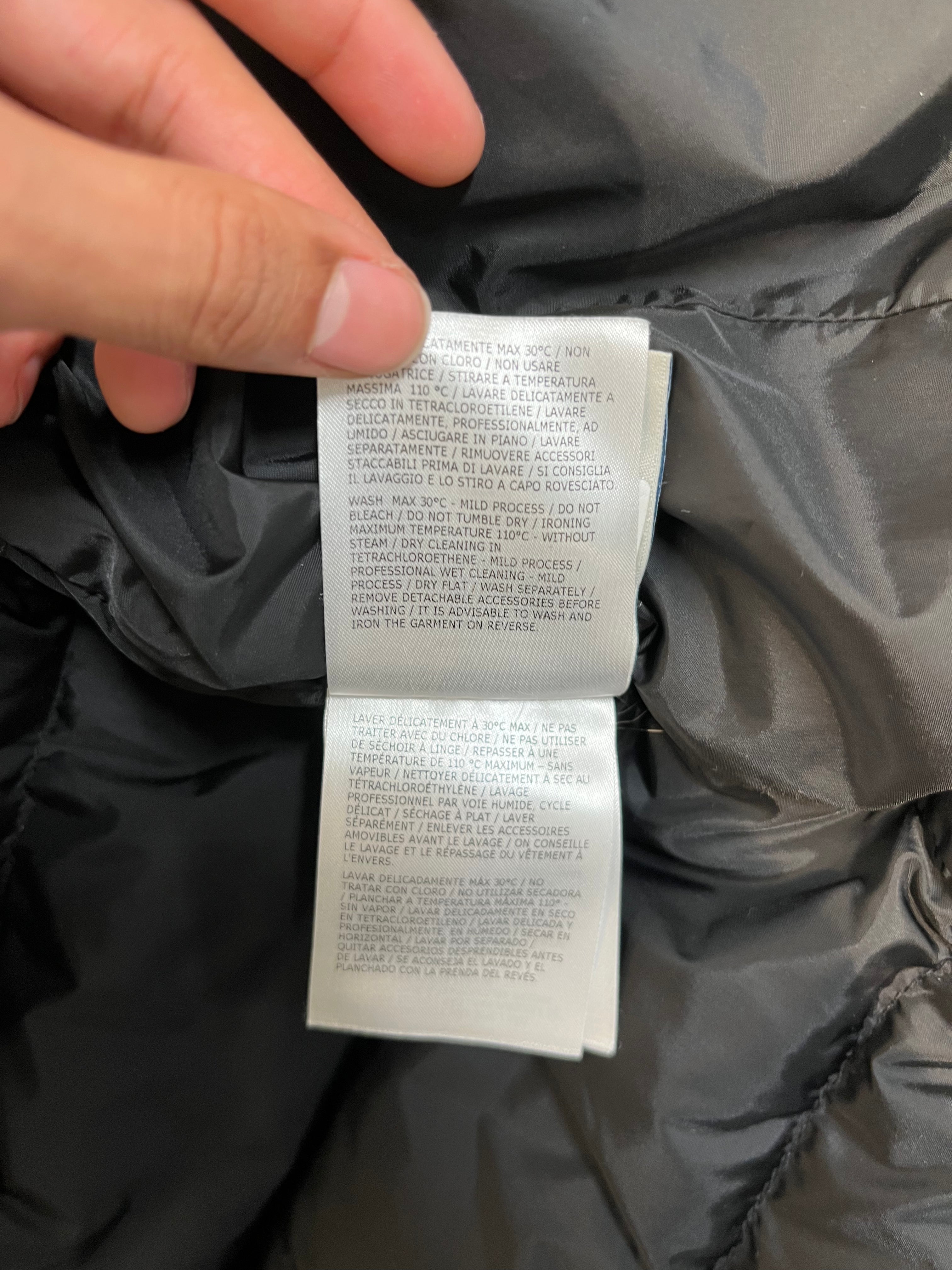 MONCLER/Mountain Parka/2/Nylon/BLK/ view 6