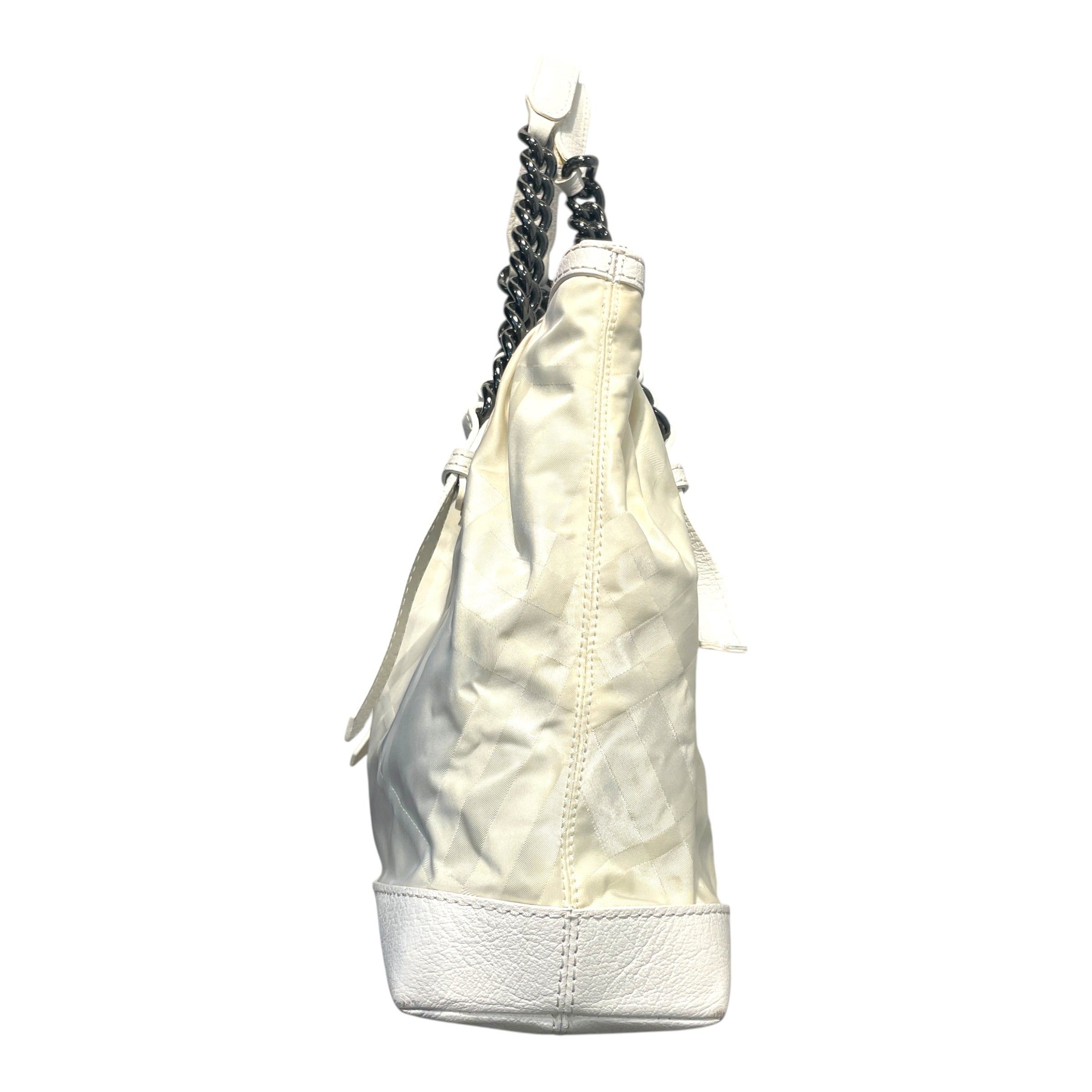 BURBERRY/Bag/Leather/WHT/ view 3