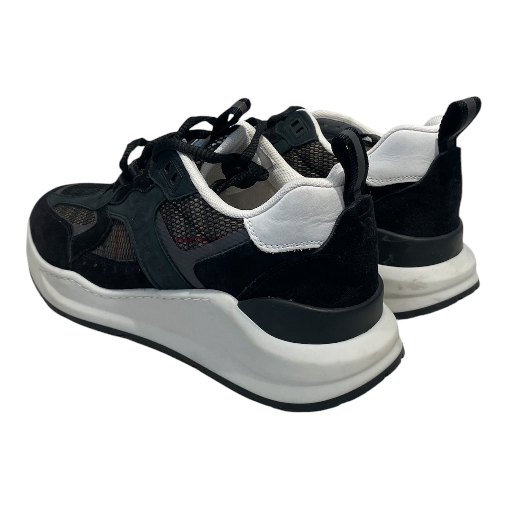 BURBERRY LONDON/Low-Sneakers/US 9/Suede/BLK/embossed check mesh view 2