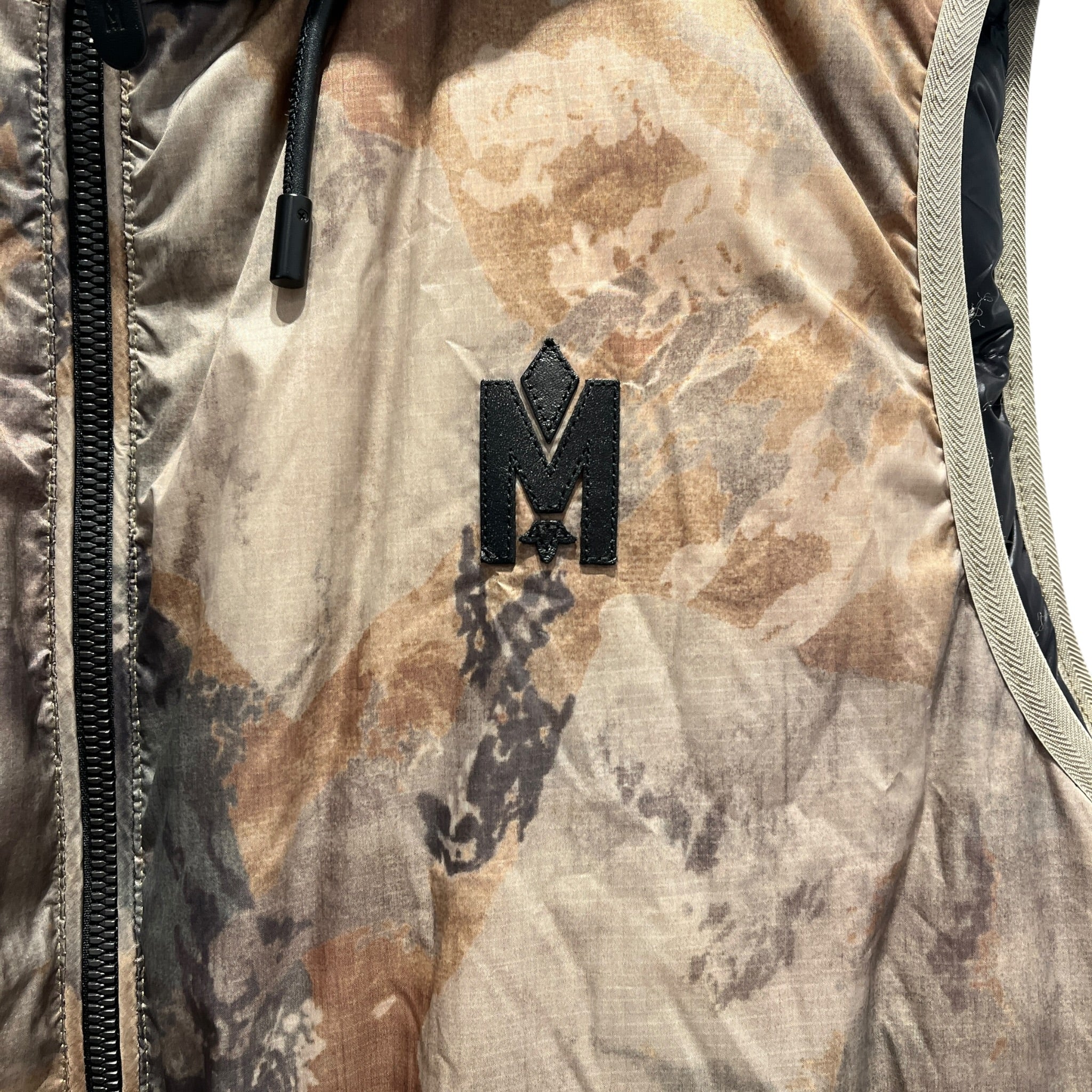 MACKAGE/Puffer Vest/42/Camouflage/Polyester/GRN/Camo Hooded Down Vest Pockets view 4