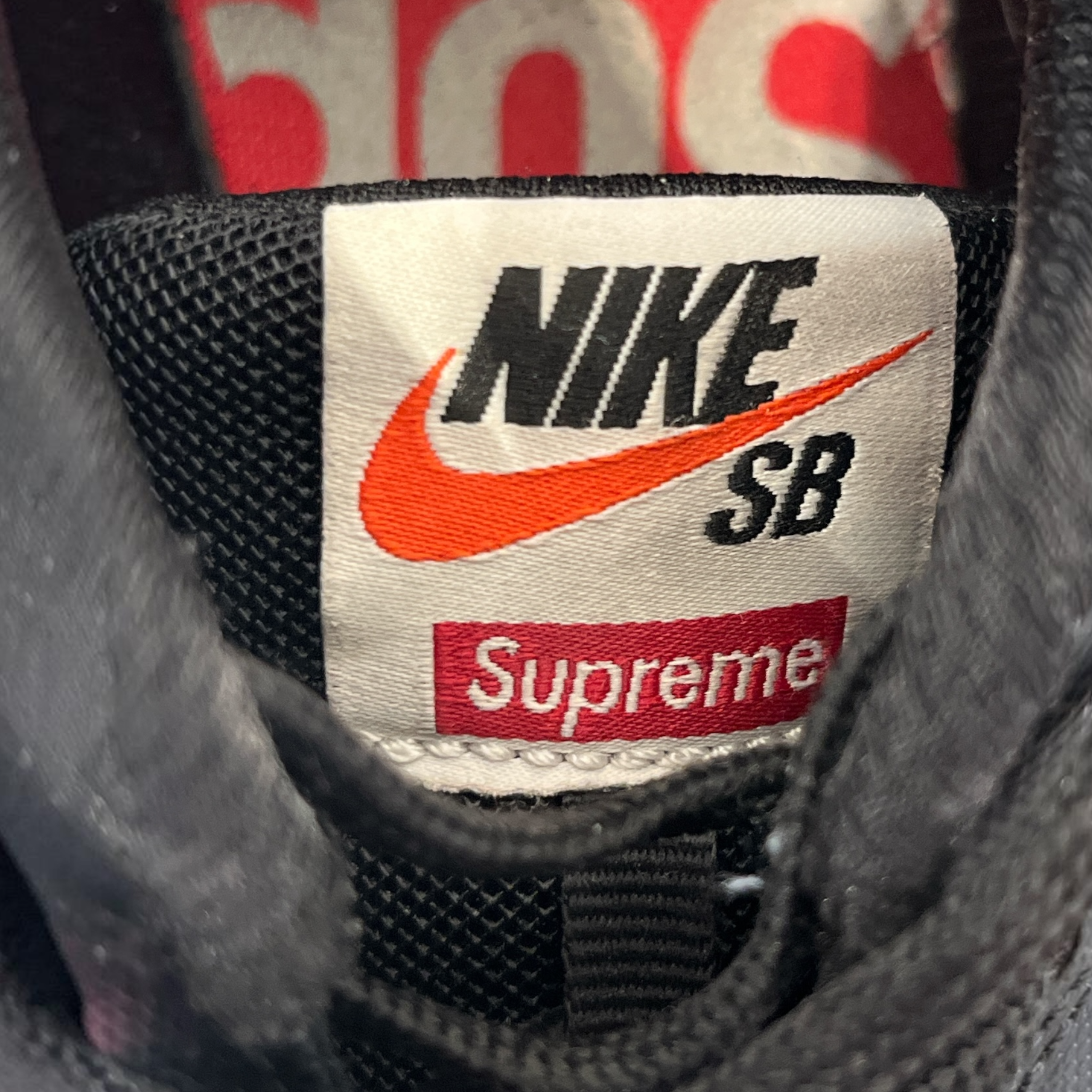 NIKE/Low-Sneakers/US 8.5/Leather/BLK/SUPREME X NIKE SB GATO W/ PINK view 4