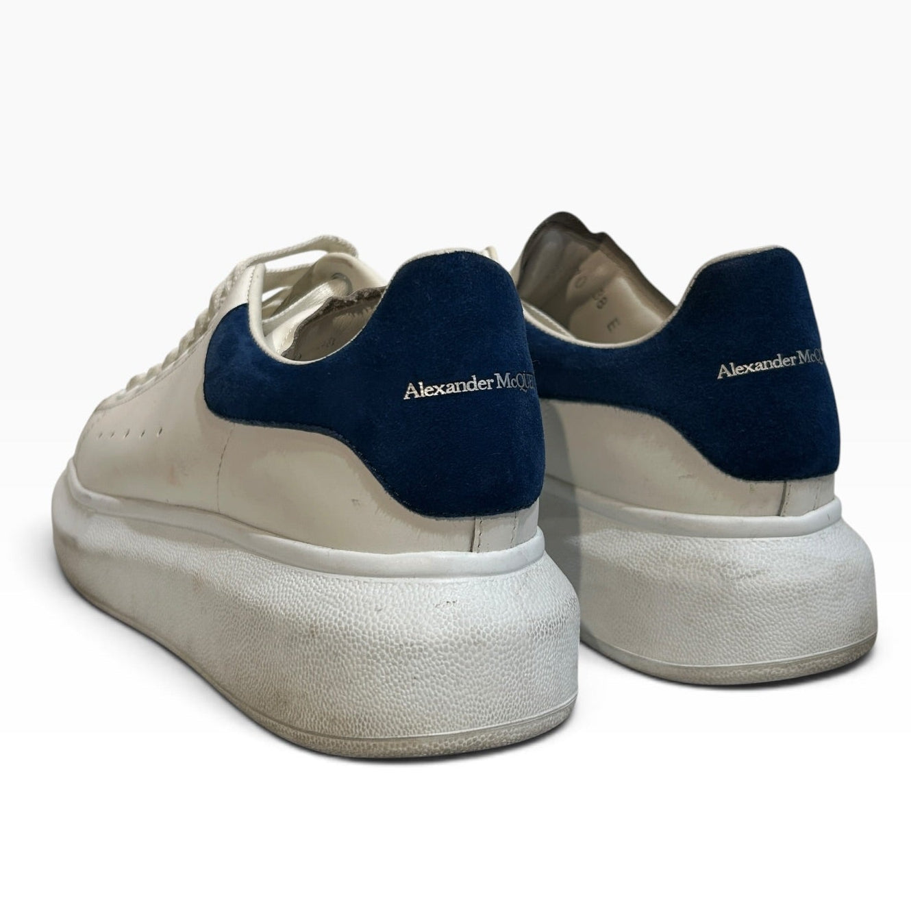 Alexander McQueen/Low-Sneakers/EU 38/Leather/WHT/oversized paris blue sneaker view 2