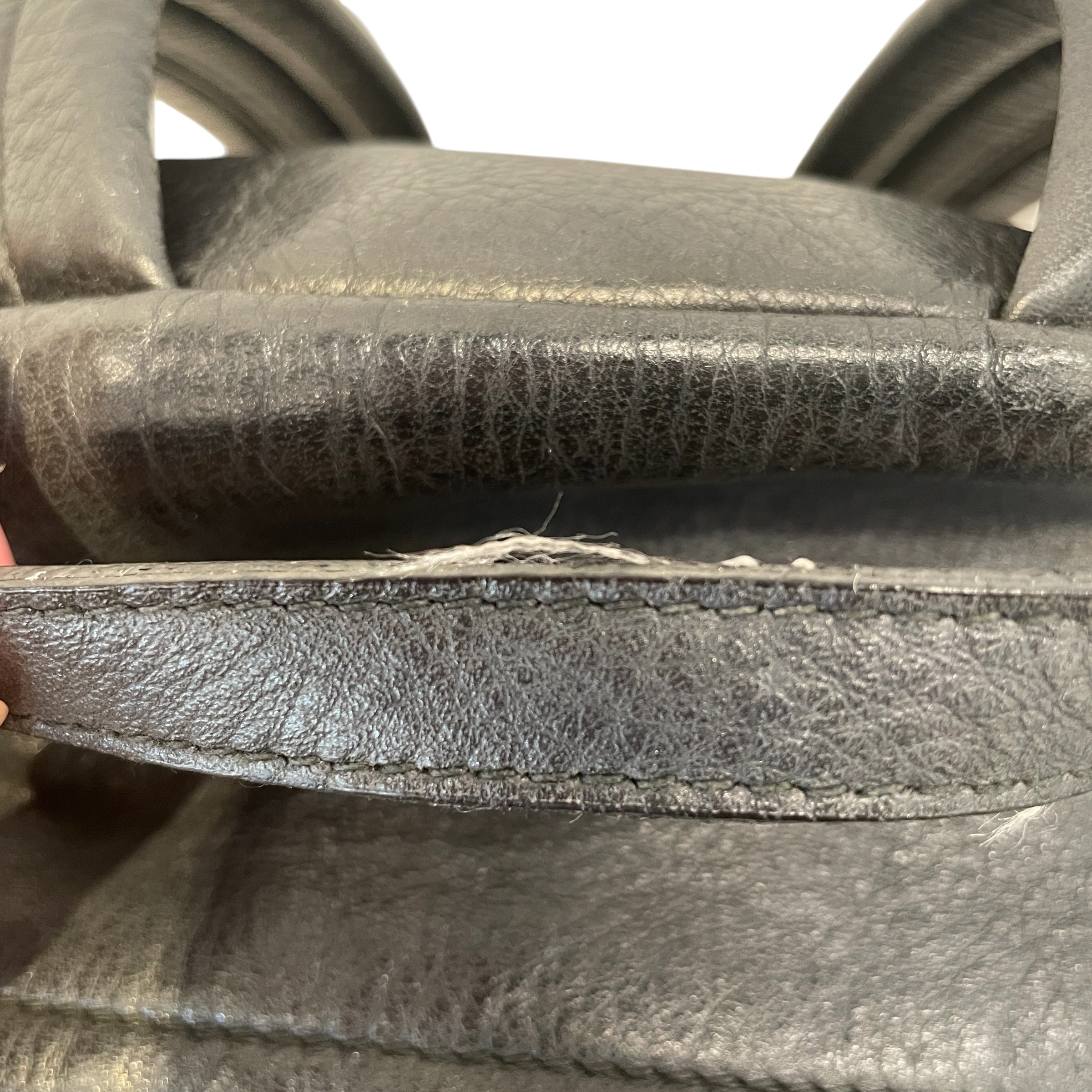 BALENCIAGA/Backpack/Leather/BLK/Everyday Backpack view 7