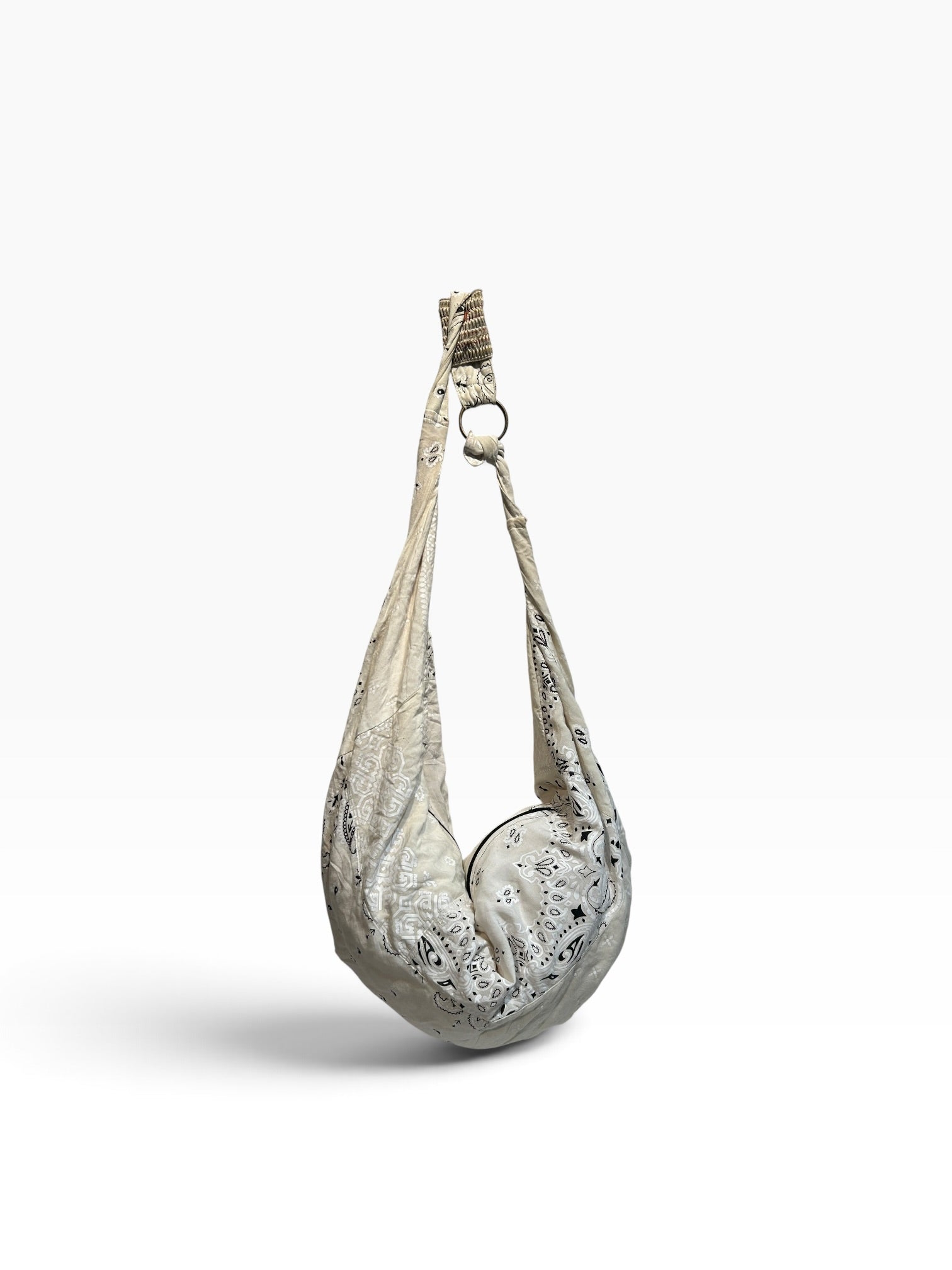 KAPITAL/Cross Body Bag/Paisley/Cotton/WHT/snufkin bandana bag view 2