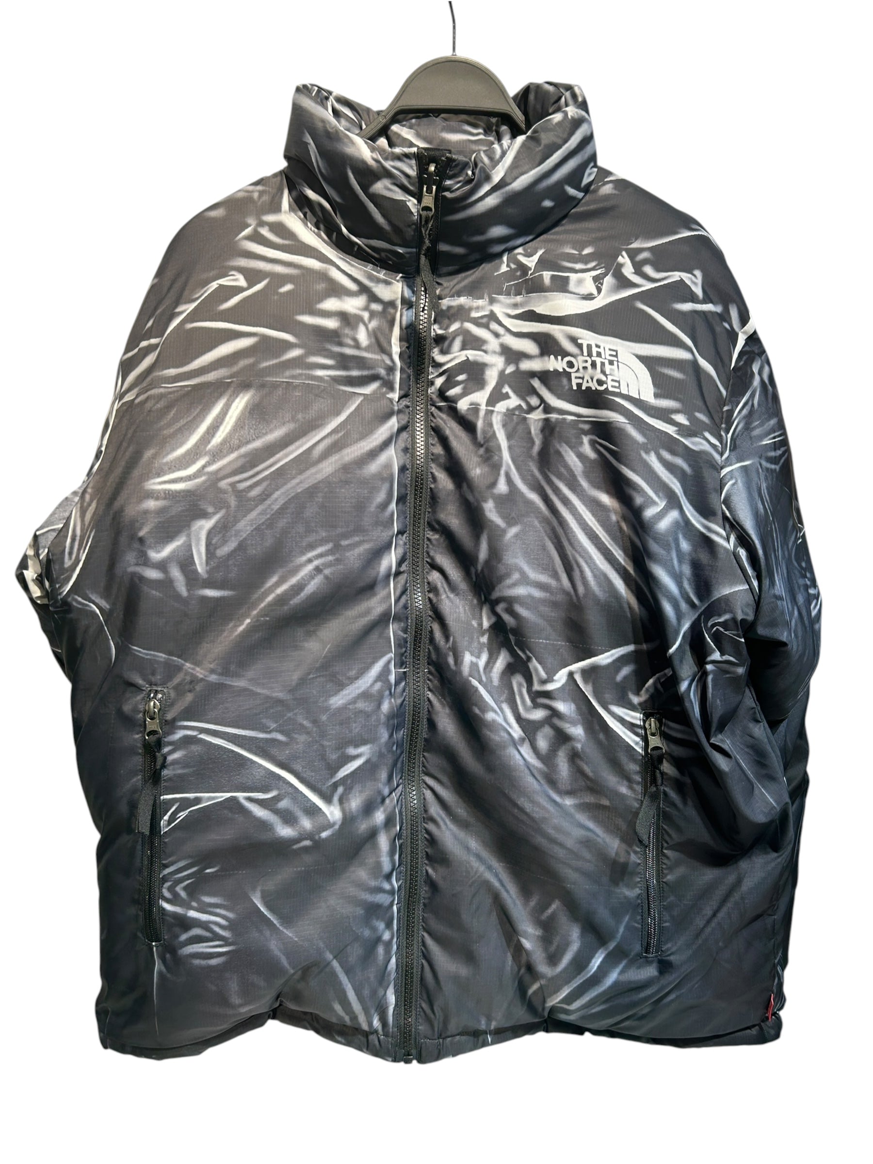 Supreme/THE NORTH FACE/Puffer Jkt/L/Polyester/BLK/All Over Print/crinkled print view 1
