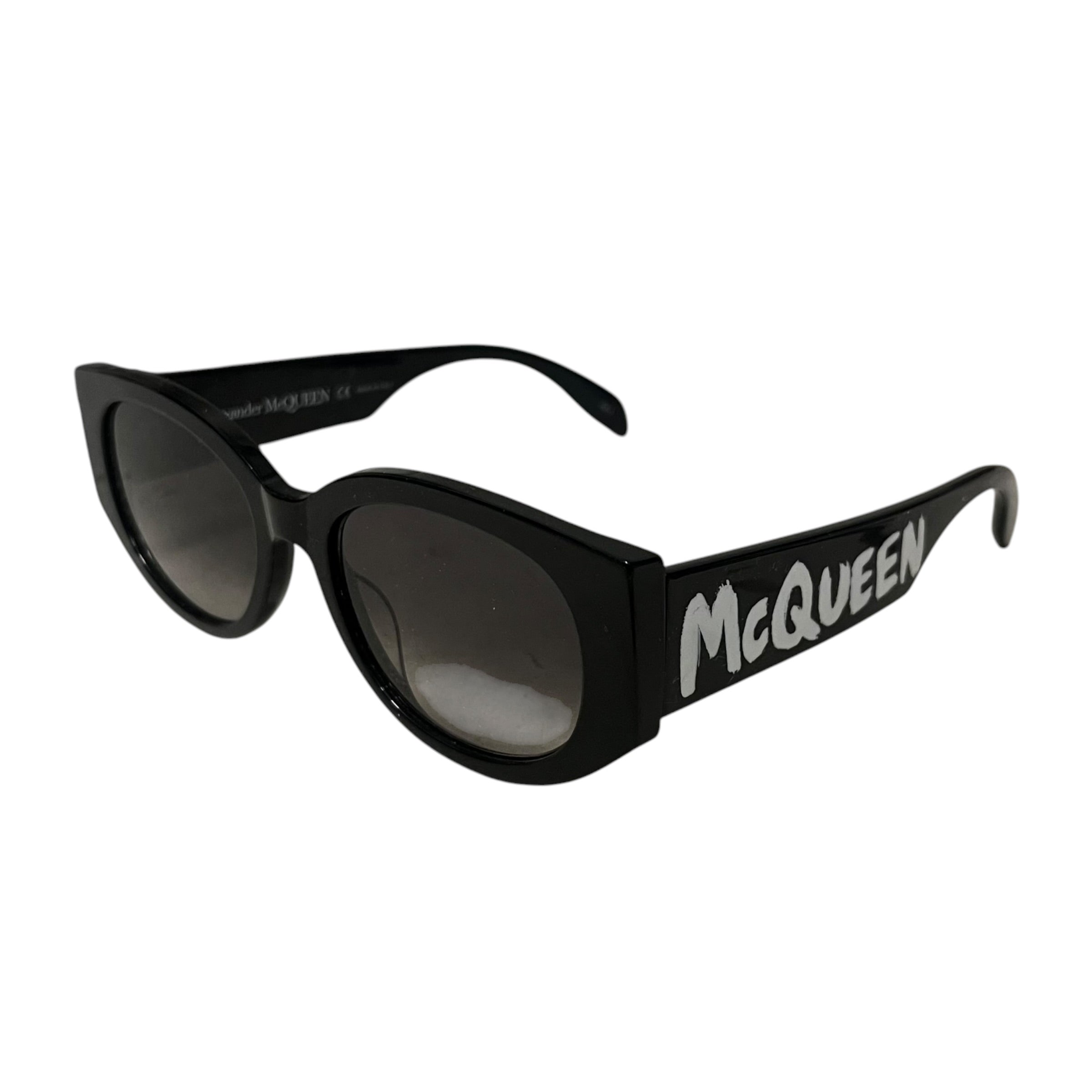 Alexander McQueen/Sunglasses/Celluloid/BLK/AM0330S view 2