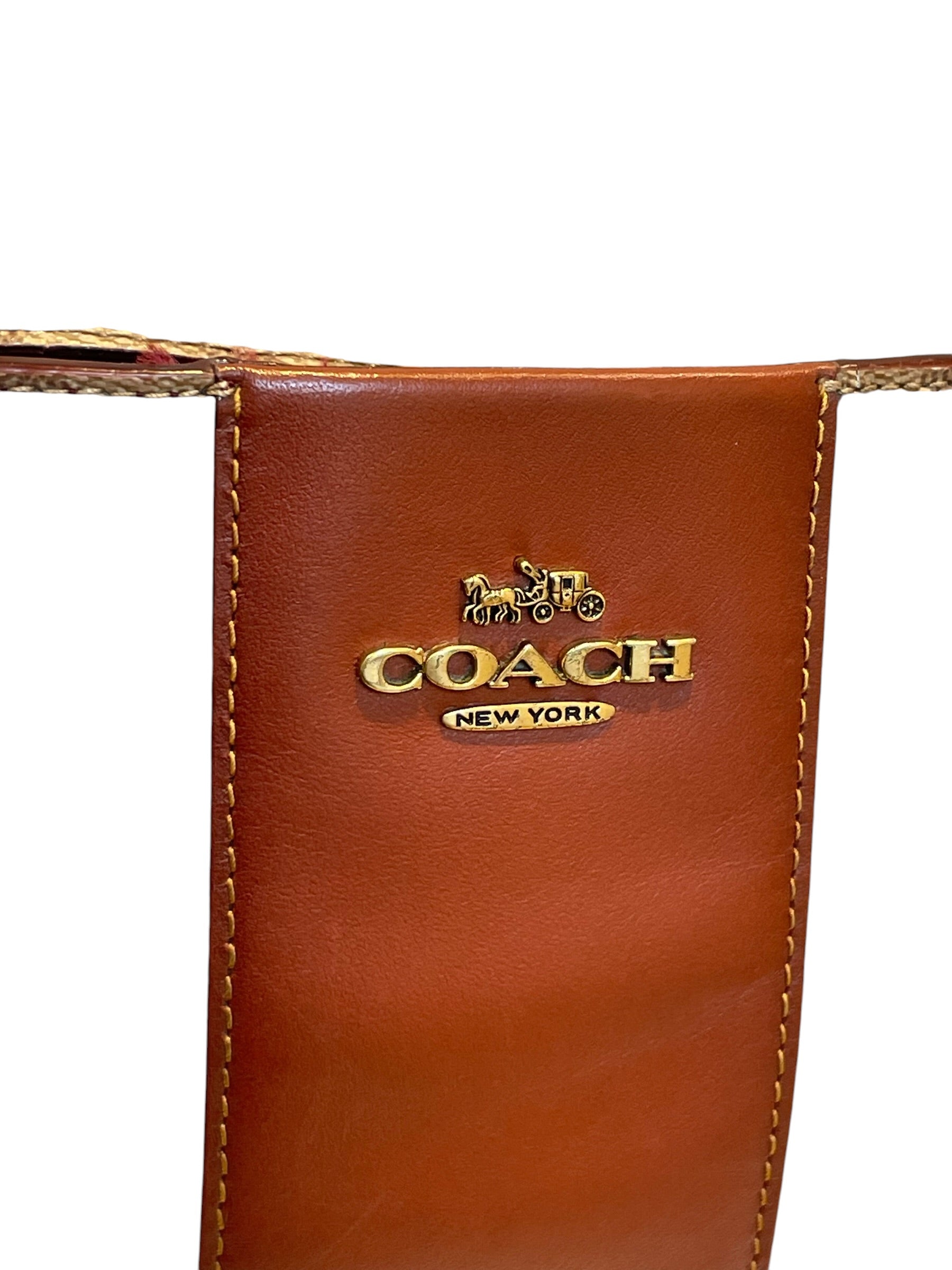 COACH/Cross Body Bag/Monogram/Leather/MLT/burgondy pocket/coach emblem view 2