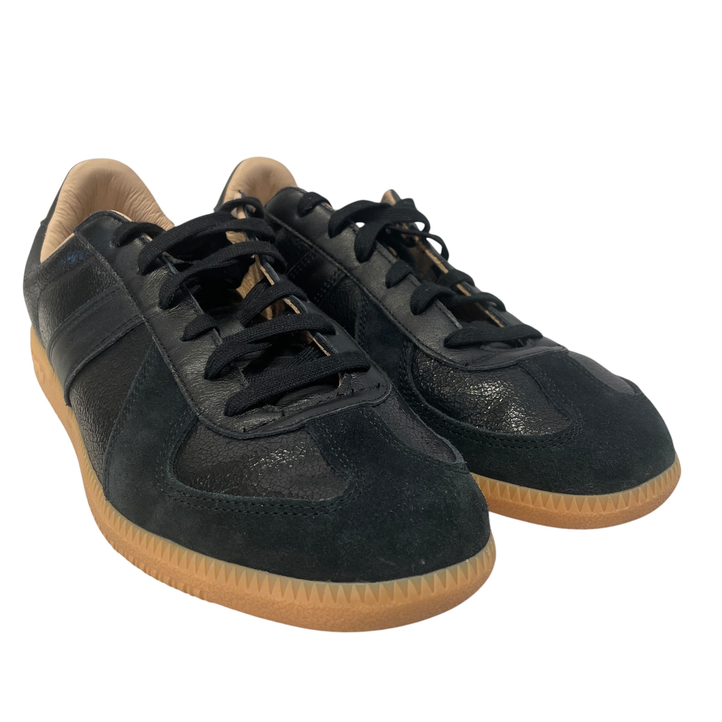 adidas/Low-Sneakers/US 11.5/BLK/BW Army Lux Black Gum JH7835 view 1