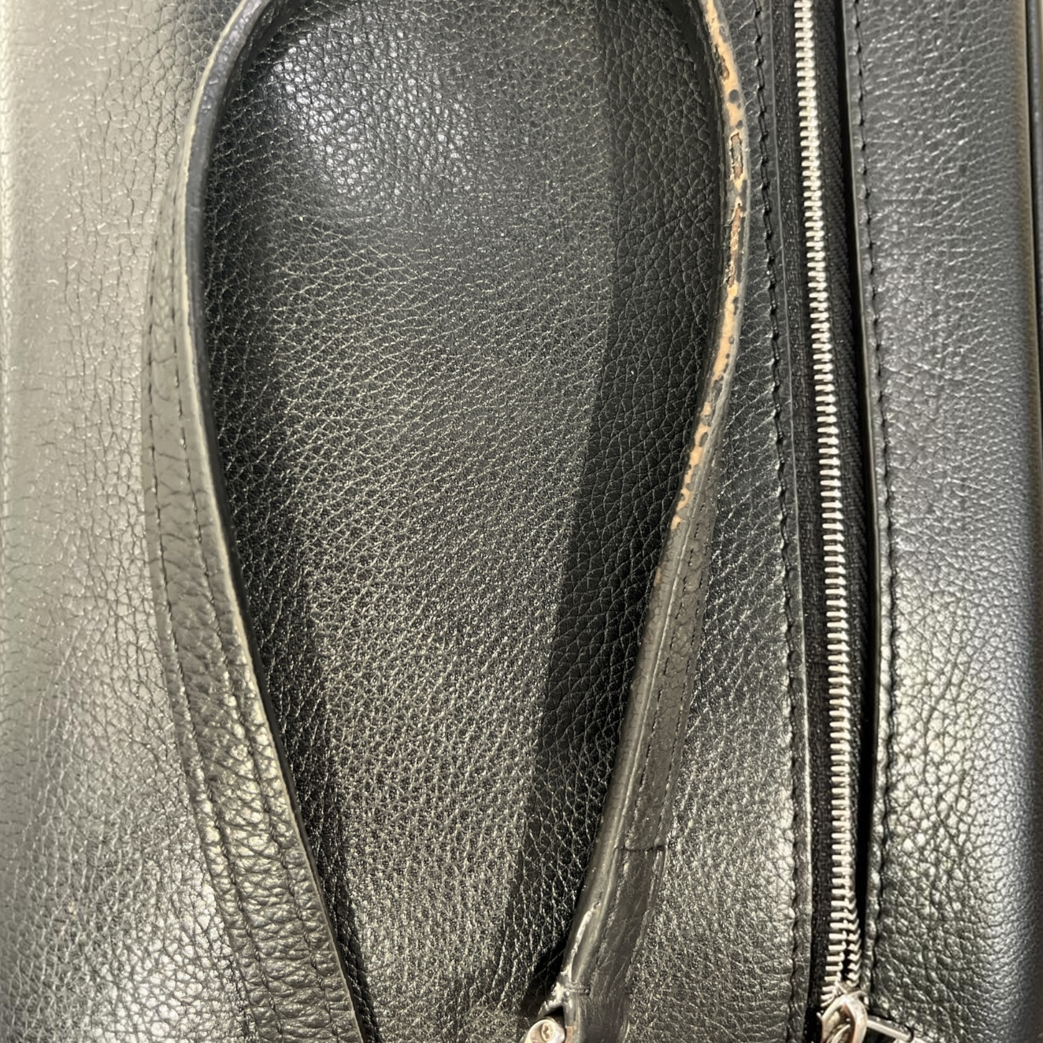 LOUIS VUITTON/Cross Body Bag/Leather/BLK/SILV CHAIN & LV view 6