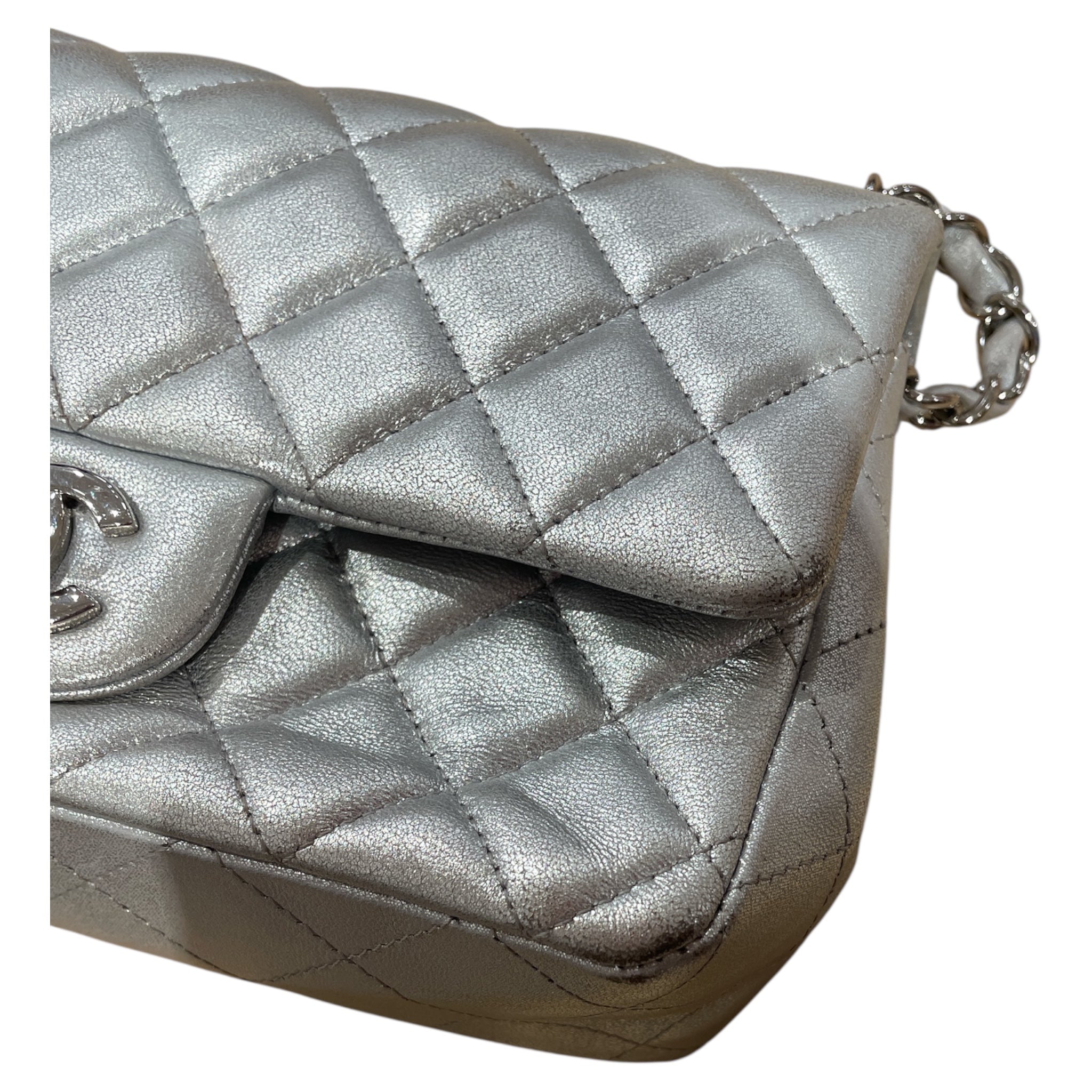 CHANEL/Cross Body Bag/Leather/SLV/Classique Quilted Crossbody view 7