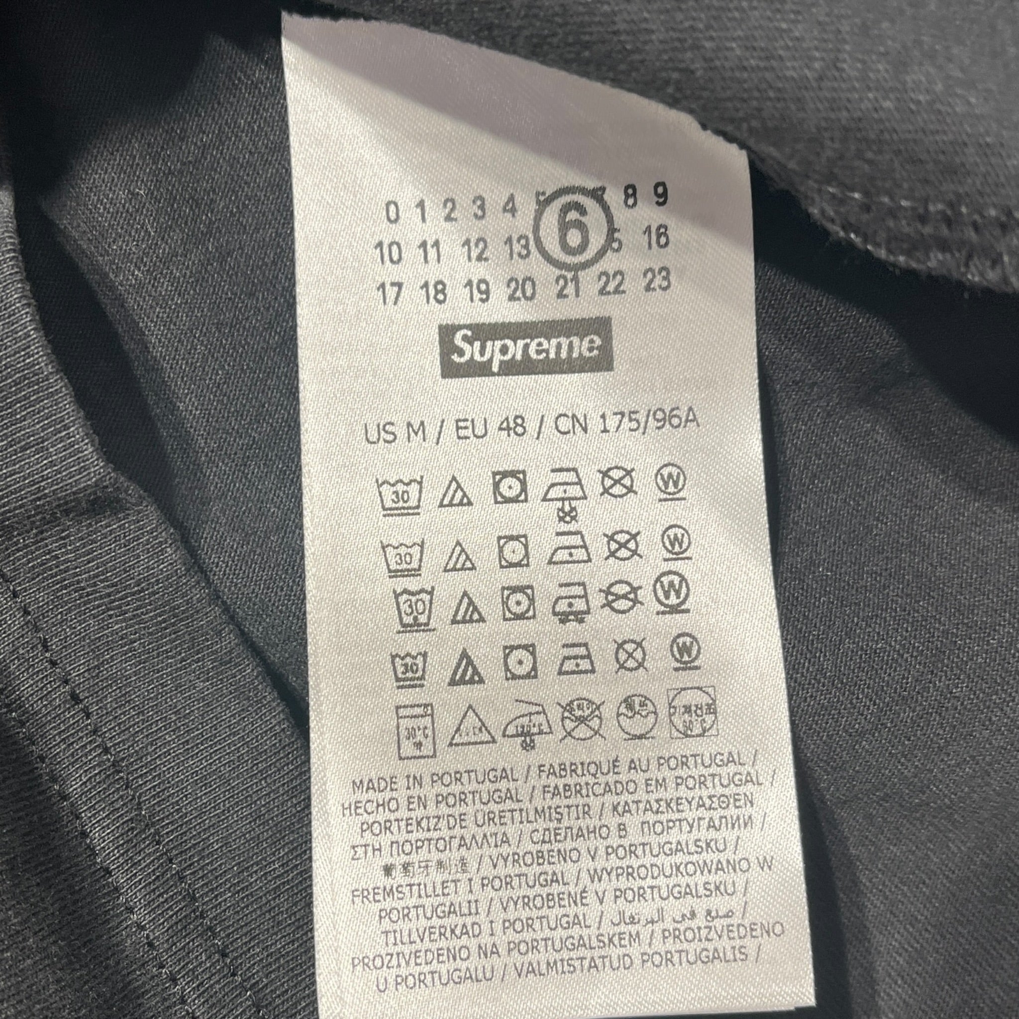 Supreme/Maison Margiela/T-Shirt/M/Cotton/BLK/Graphic/MM6 $100 ALL OVER ON NECK view 4