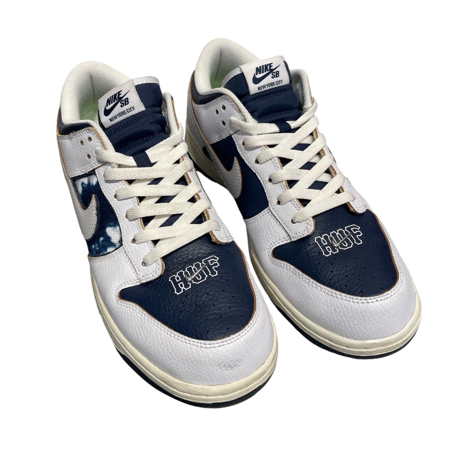 NIKE/HUF/Low-Sneakers/US 12/MLT/FD8775-100 NYC view 1