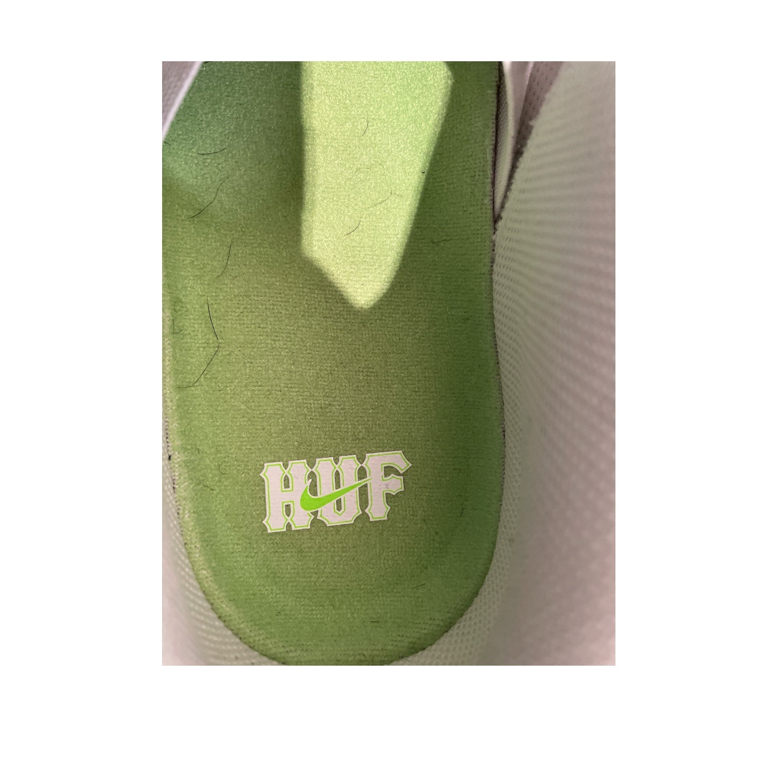 NIKE/HUF/Low-Sneakers/US 12/MLT/FD8775-100 NYC view 3