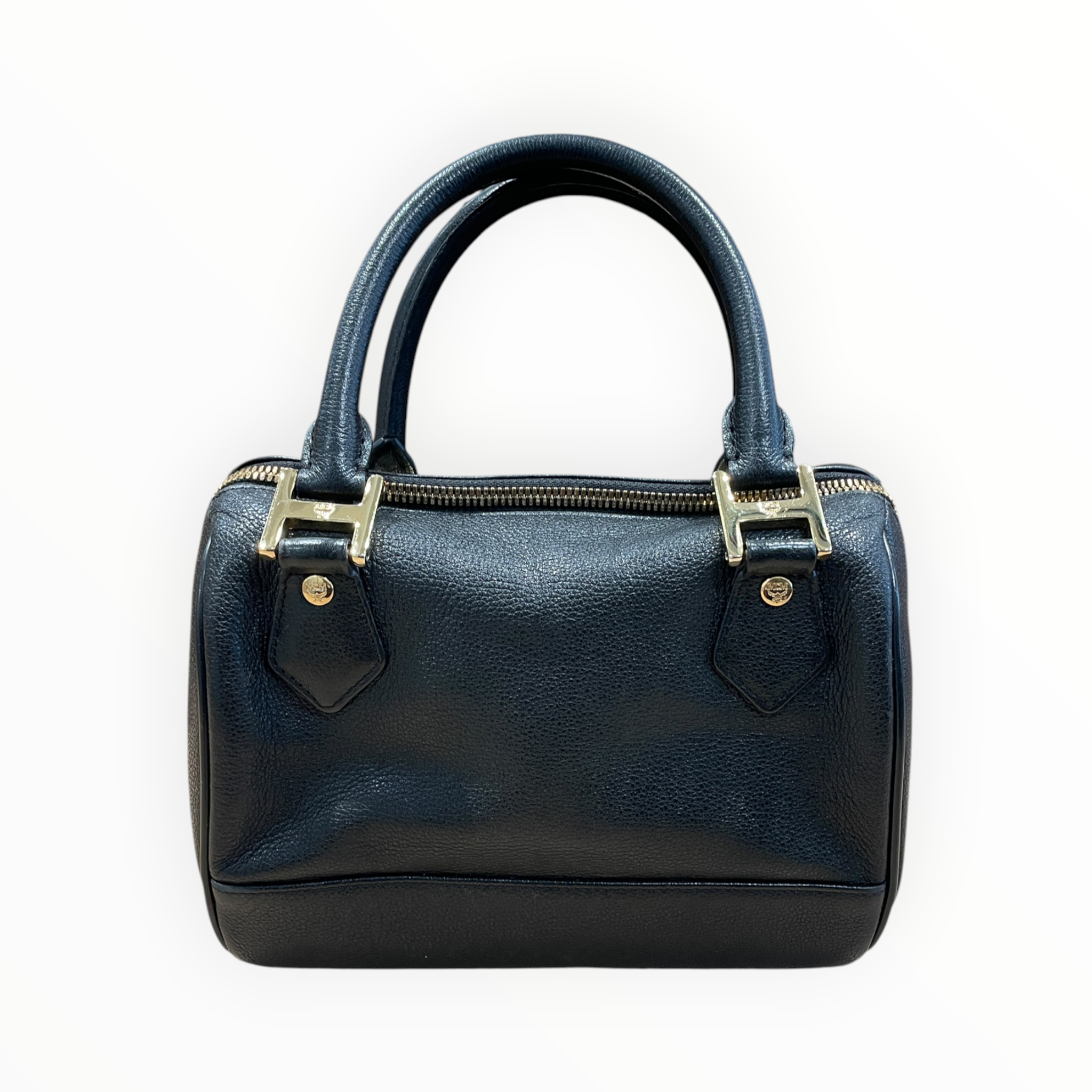 MCM/Clutch Bag/Leather/BLK/gold hardware view 2