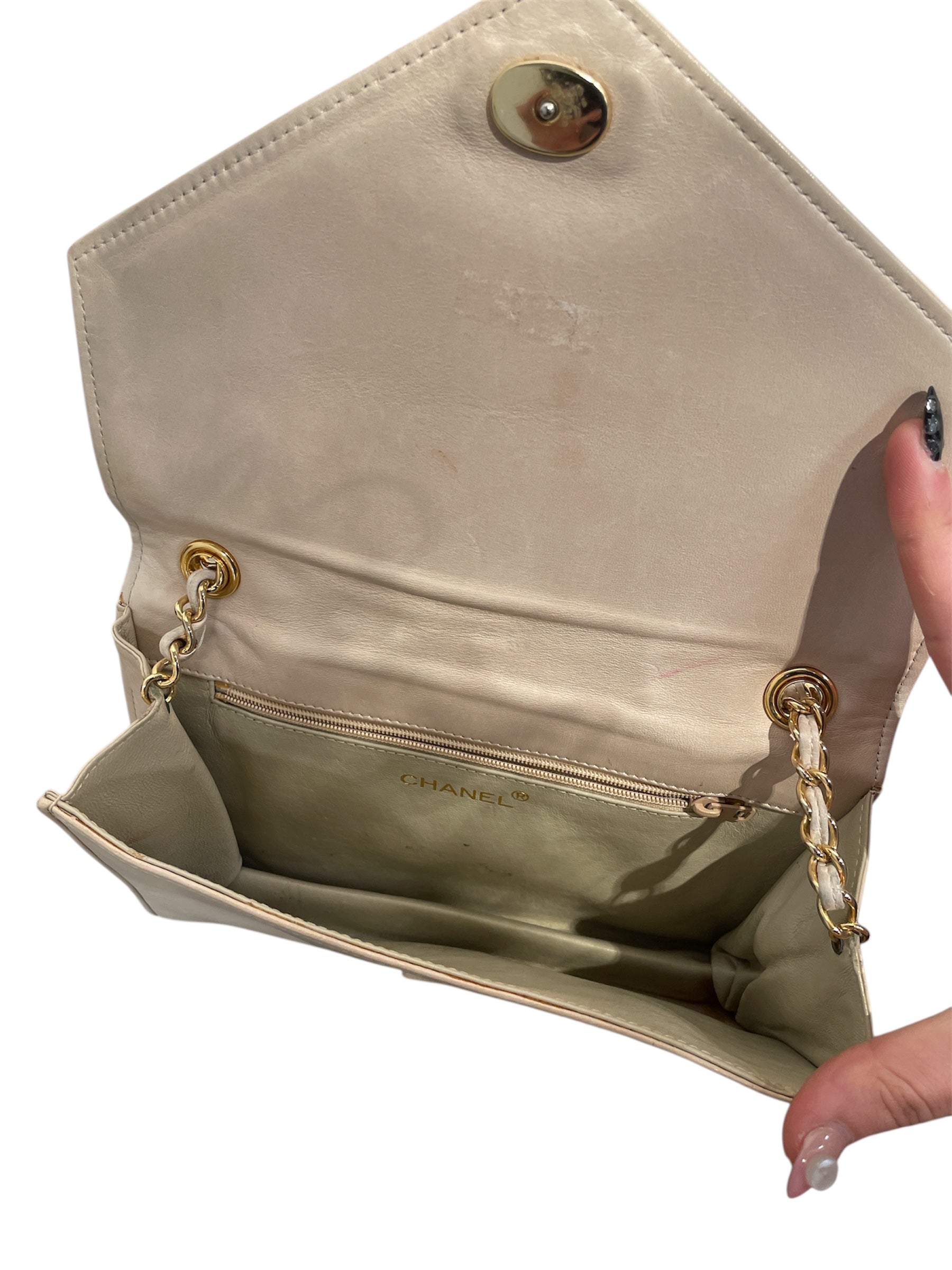 CHANNEL/Bag/S/Leather/WHT/WHITE GOLD EMBOSS view 3