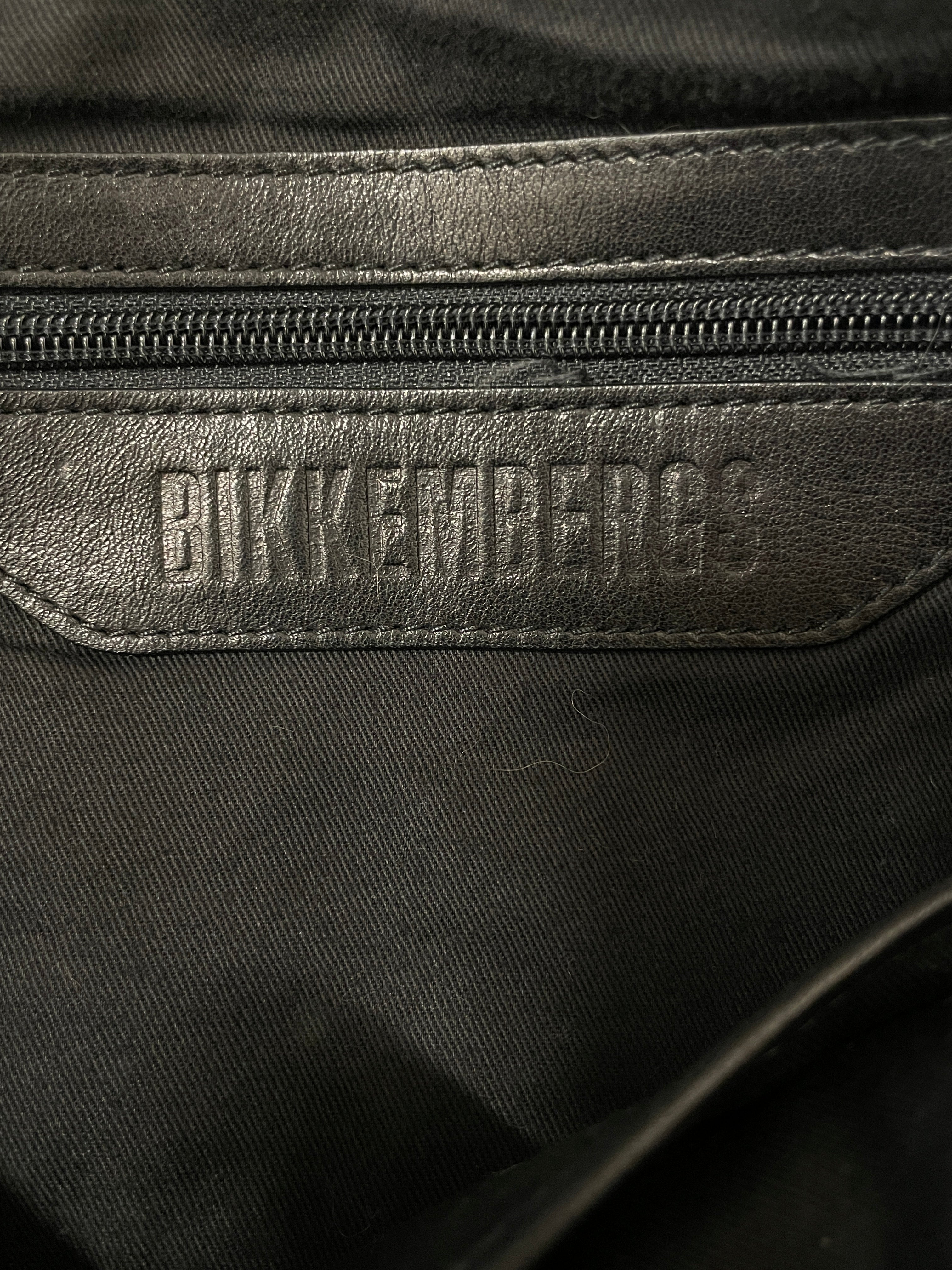 BIKKEMBERGS/Cross Body Bag/Leather/BLK/perforated view 3