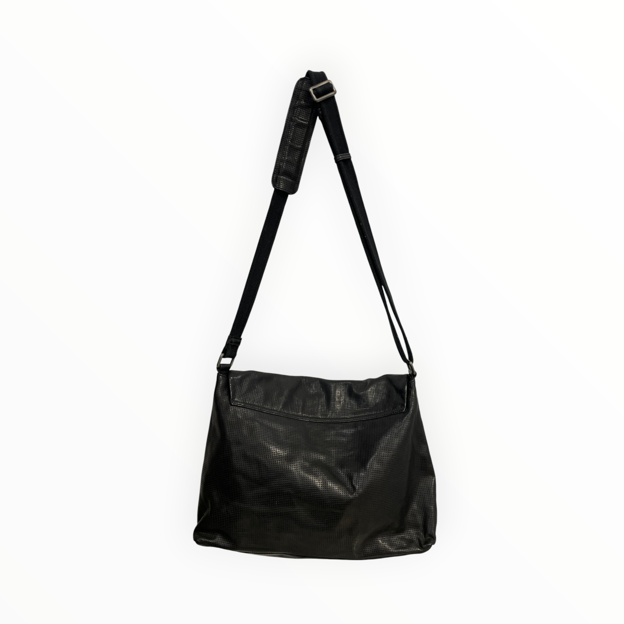 BIKKEMBERGS/Cross Body Bag/Leather/BLK/perforated view 2