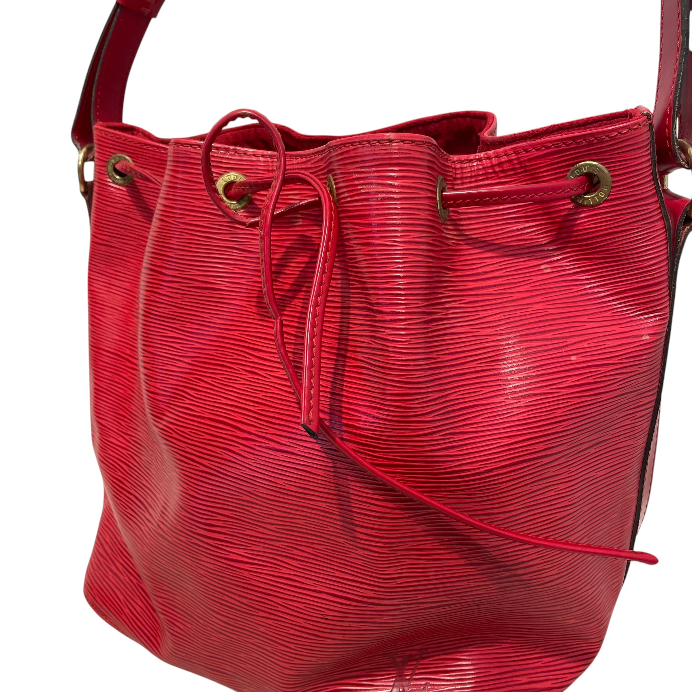 LOUIS VUITTON/Cross Body Bag/Leather/RED/Petit Noe Bucket Red Epi Bag view 3