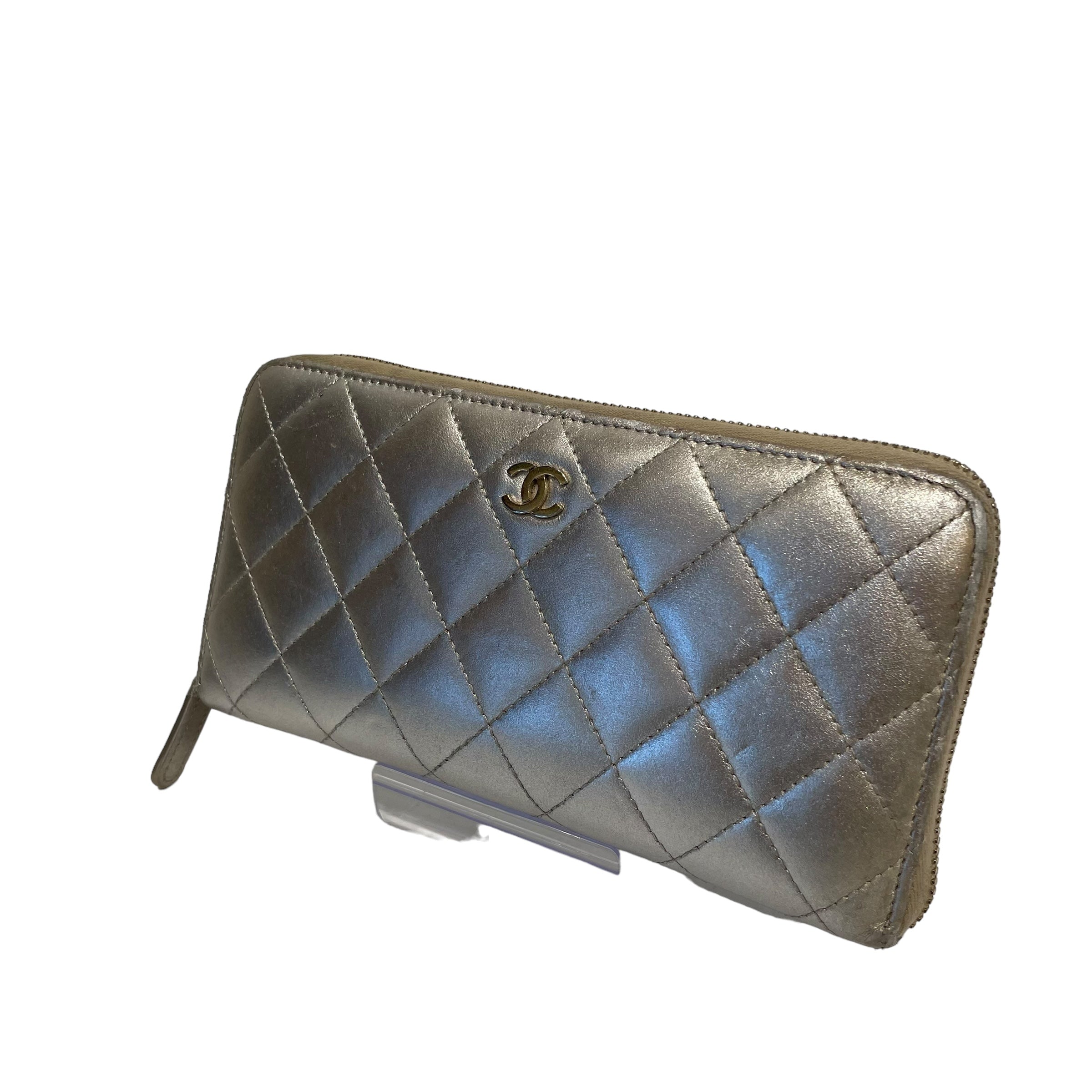 CHANEL/Long Wallet/Stripe/SLV/Gold Accent view 1