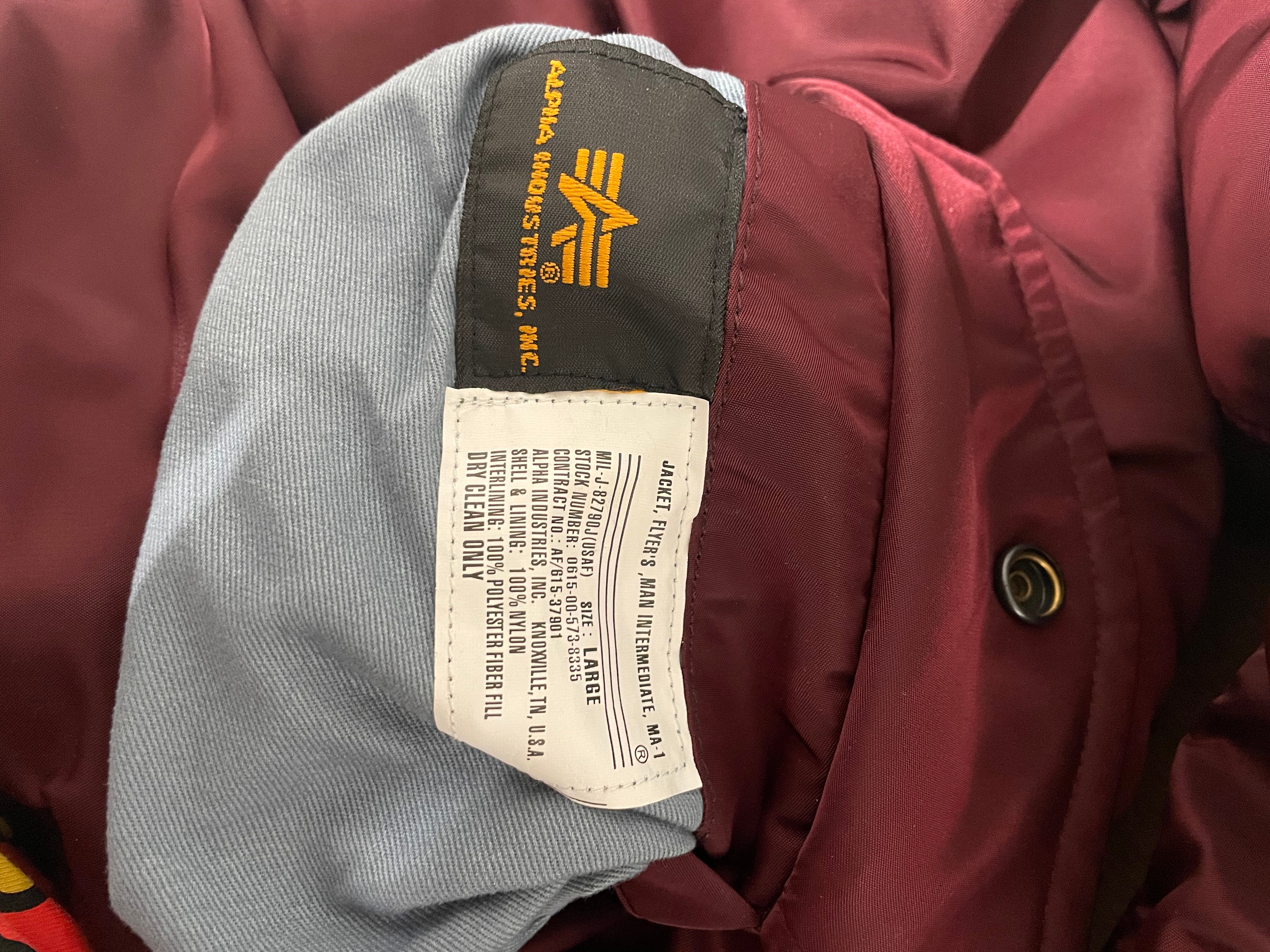 YEEZY/Flight Jkt/L/Nylon/RED/SAINT PABLO view 3