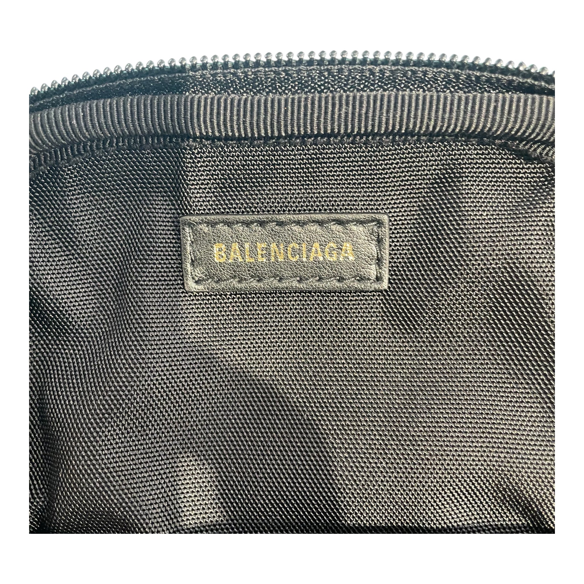 BALENCIAGA/Bag/Leather/WHT/explorer pouch view 4