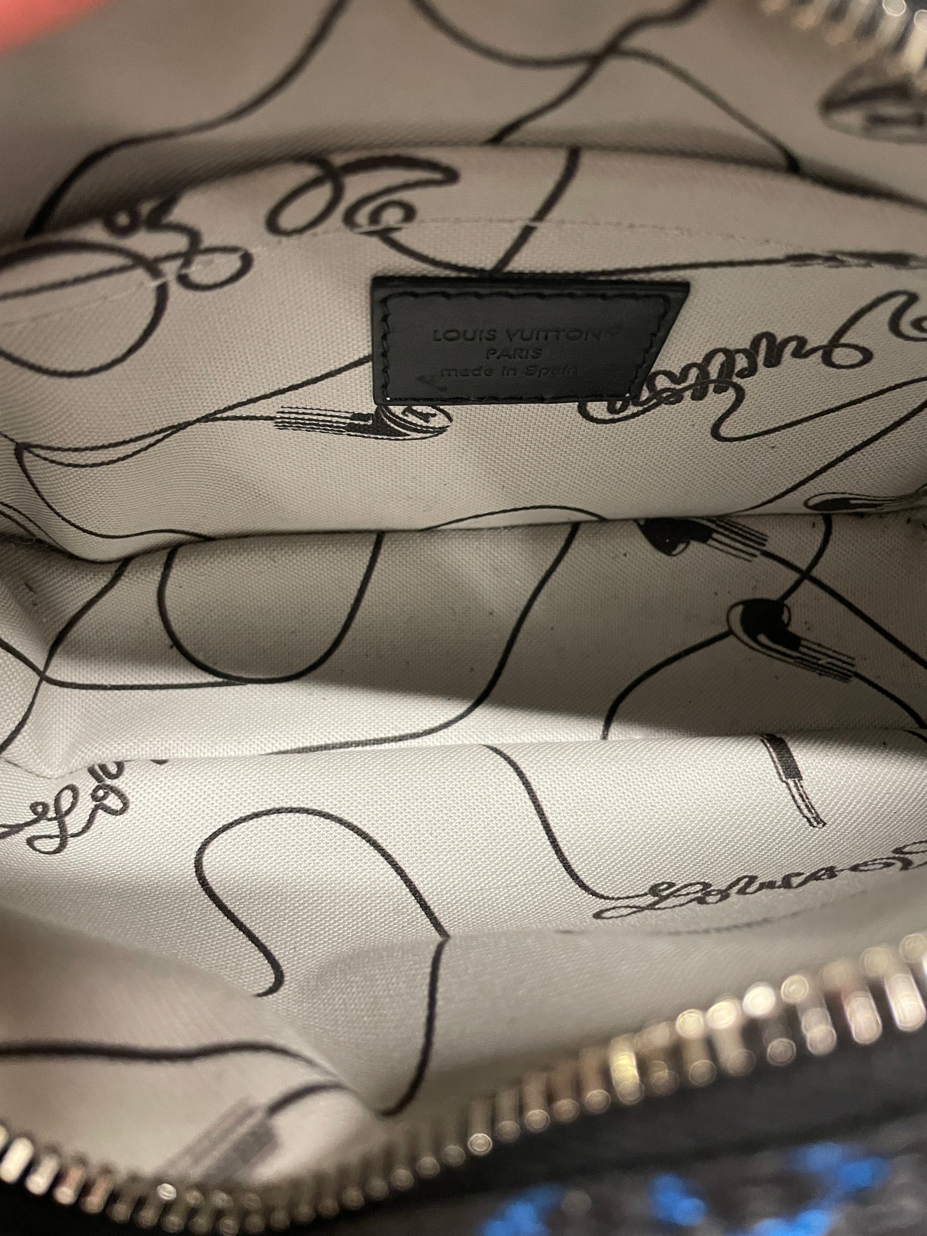 LOUIS VUITTON/Bag/Monogram/Leather/BLK/HXBK4M8 view 3