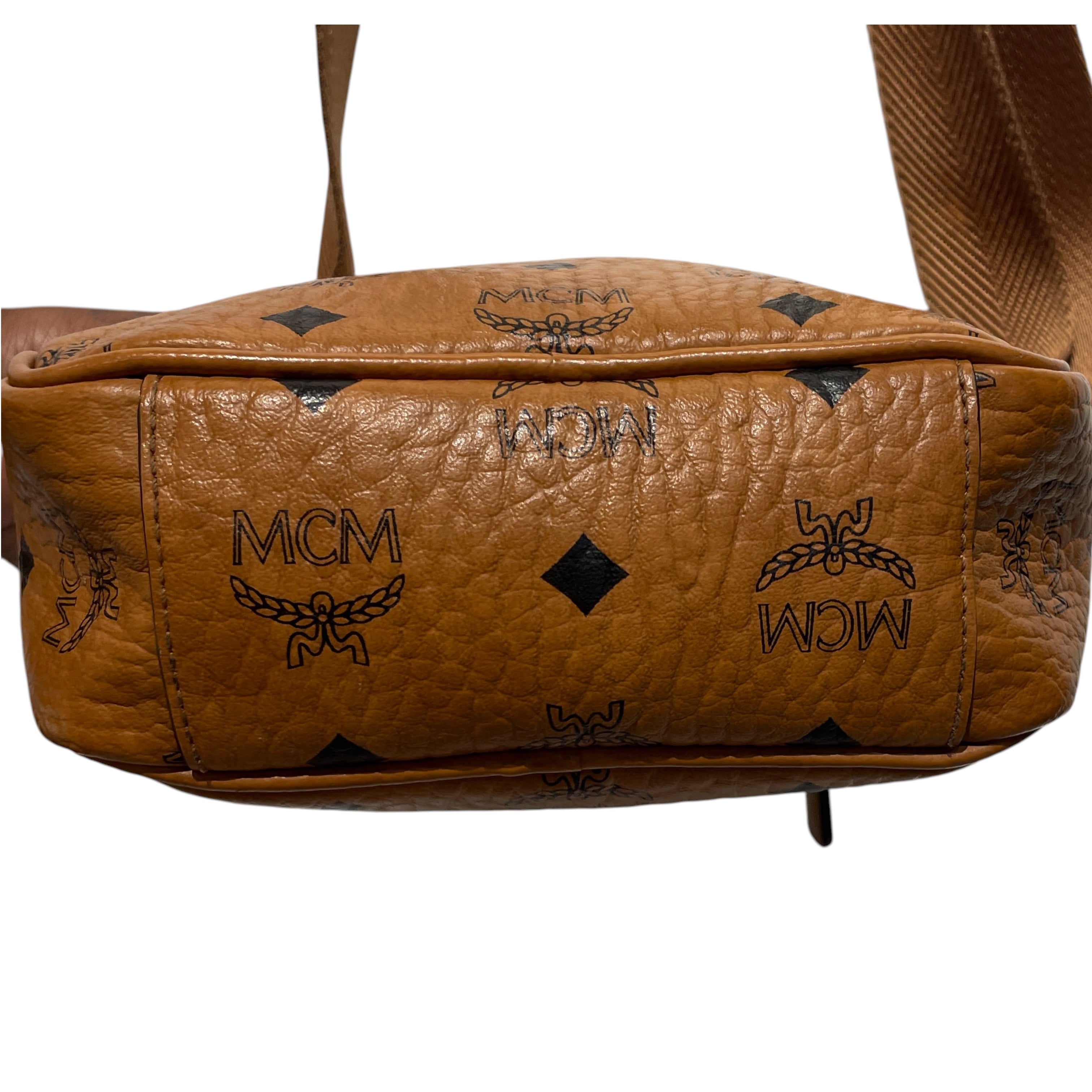 MCM/Cross Body Bag/Monogram/Leather/BEG/visetos motief view 3