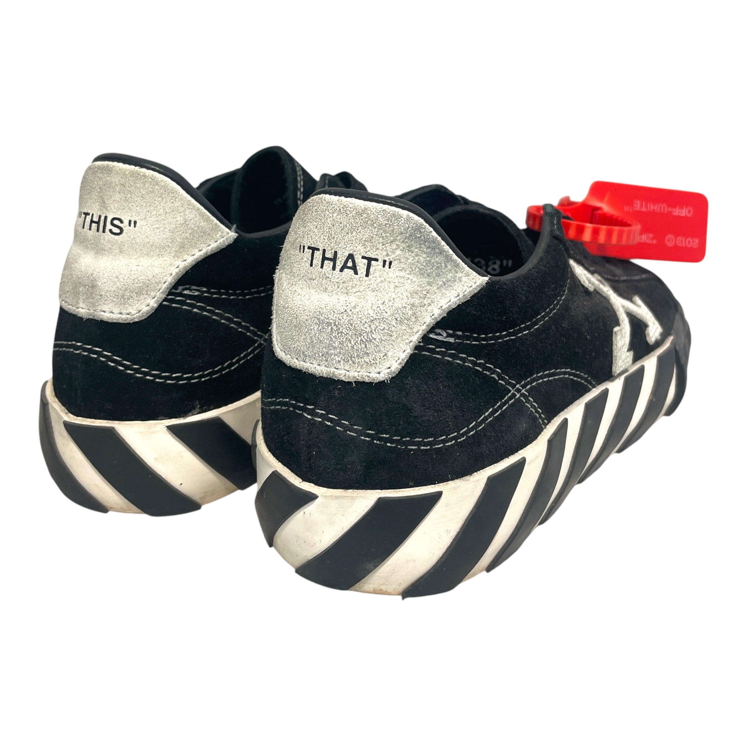OFF-WHITE/Low-Sneakers/EU 38/Cotton/BLK/Arrow Vulcanized view 3