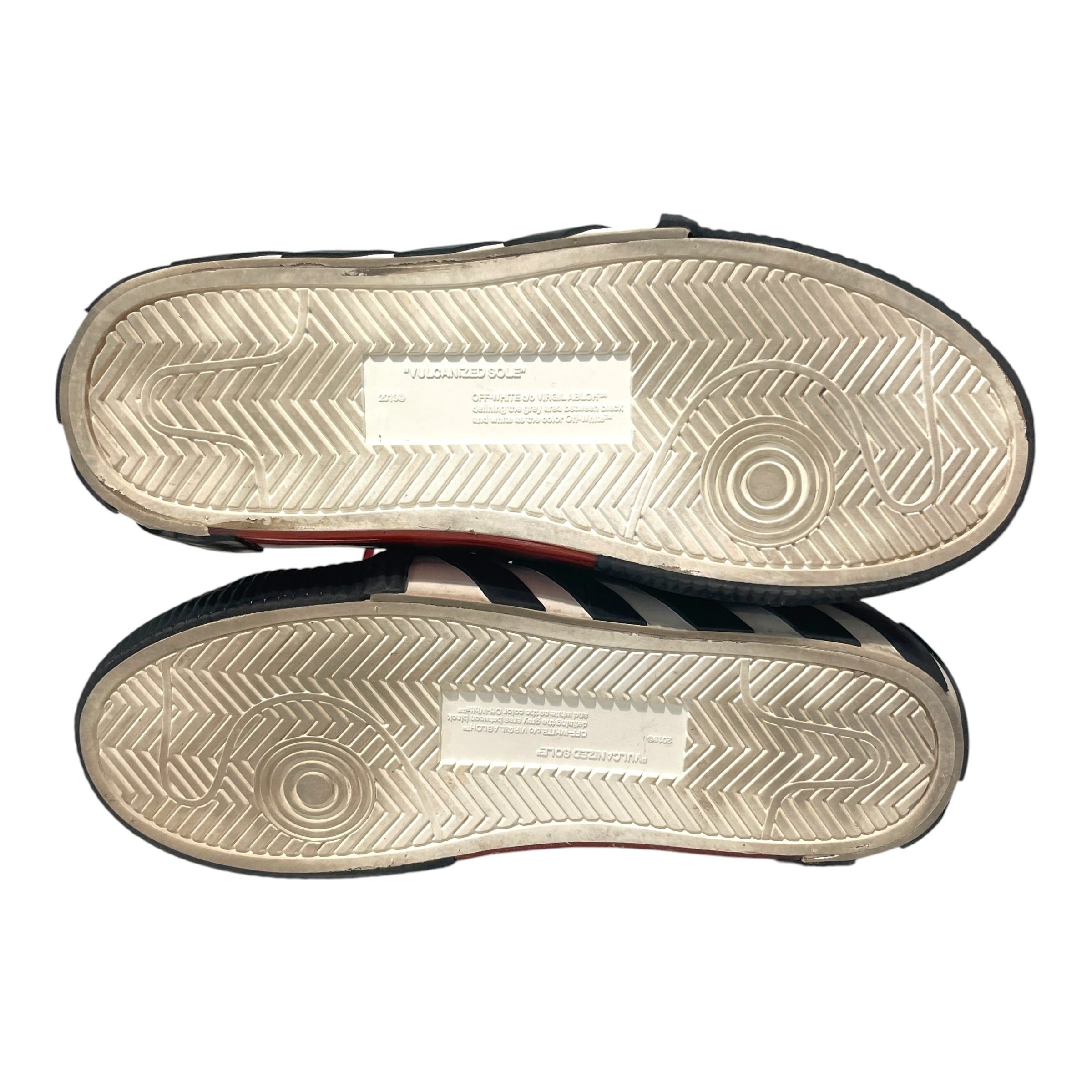 OFF-WHITE/Low-Sneakers/EU 38/Cotton/BLK/Arrow Vulcanized view 5