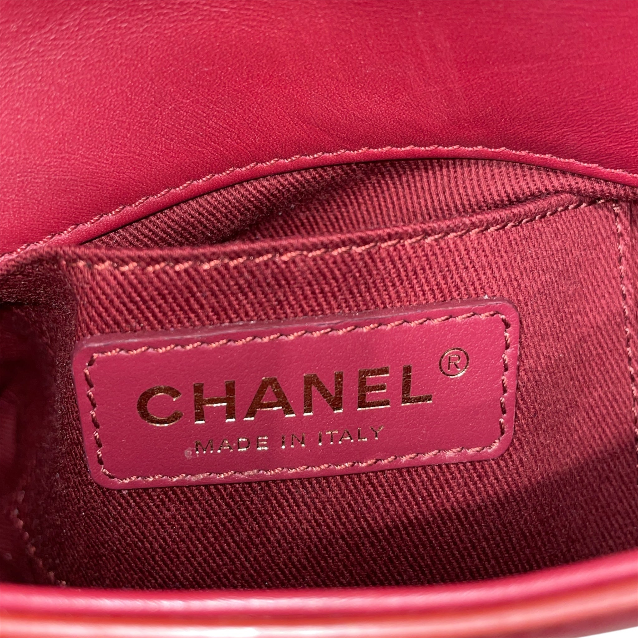CHANEL/Cross Body Bag/Leather/RED/Small 19 Flap Gold Chain view 5
