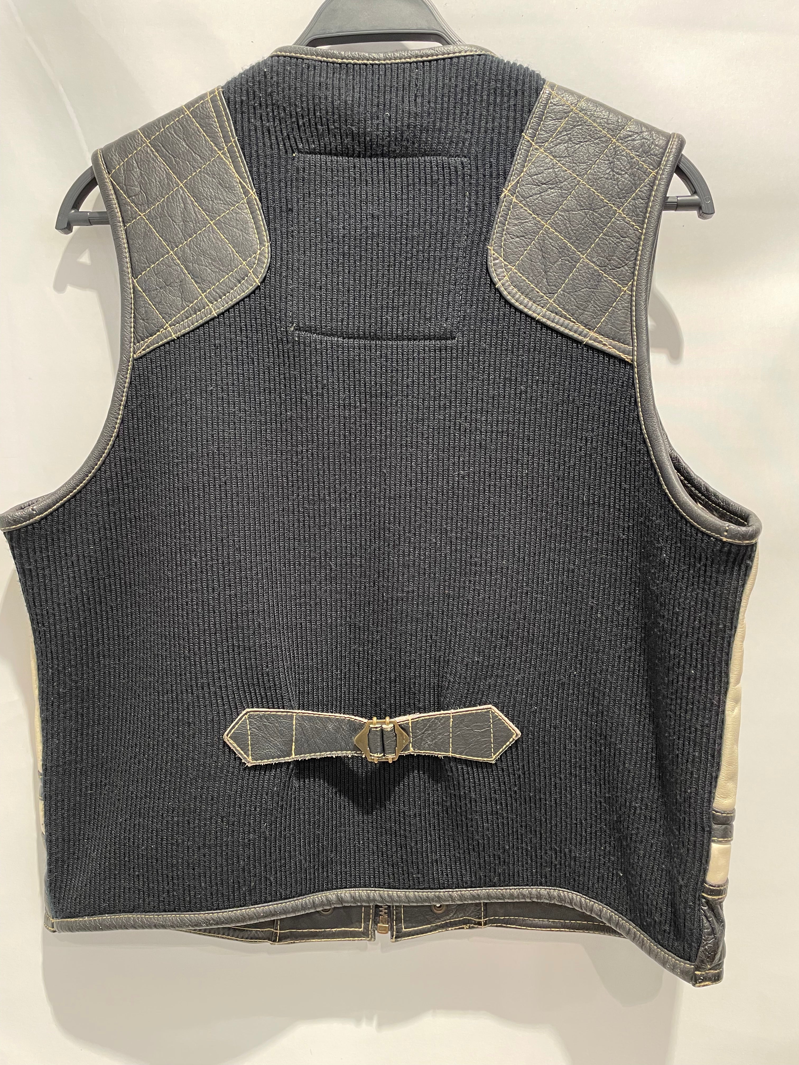 KANSAI/Vest/Leather/BLK/Black and white "Kansai" log view 2