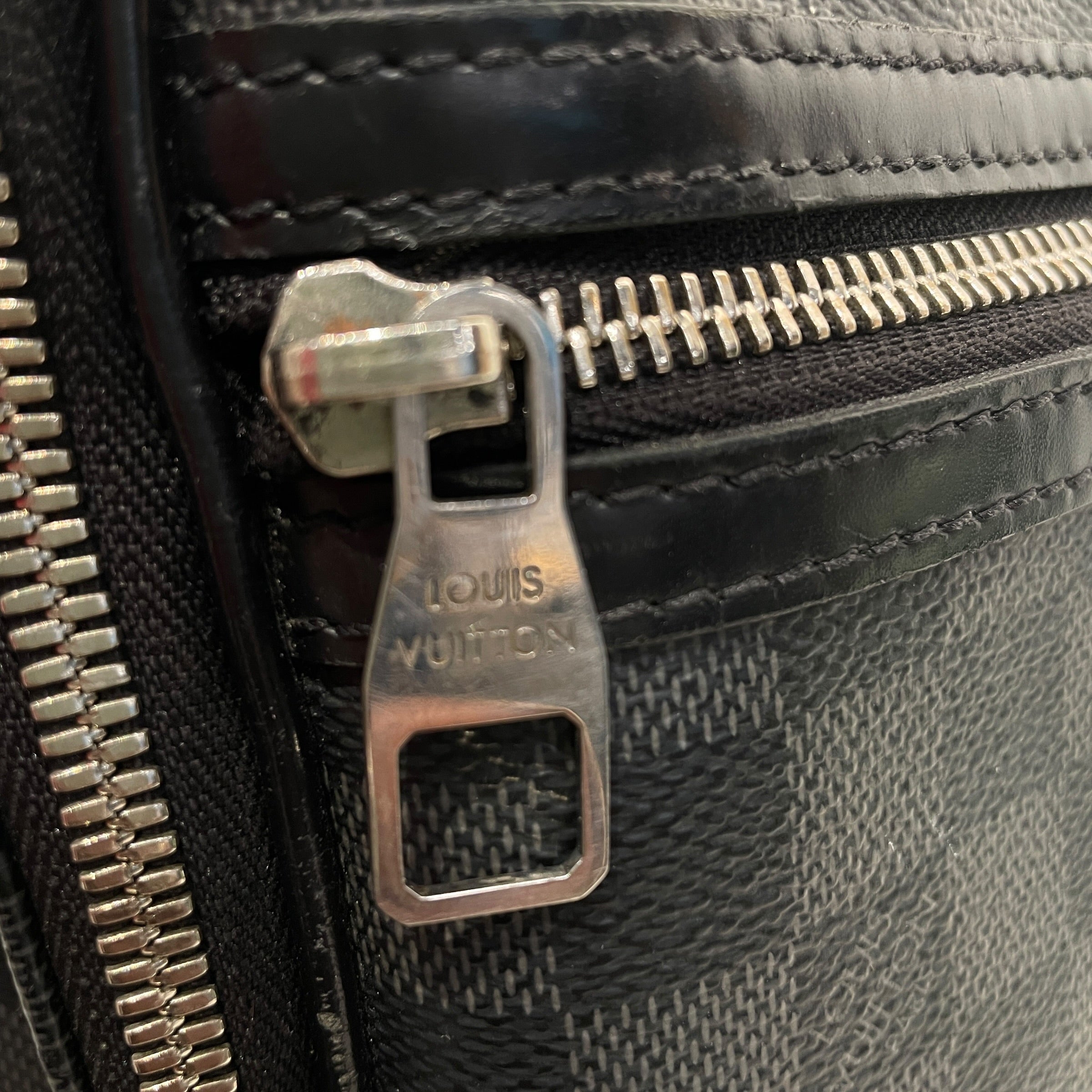 LOUIS VUITTON/Backpack/Leather/BLK/NM Damier Graphite view 5