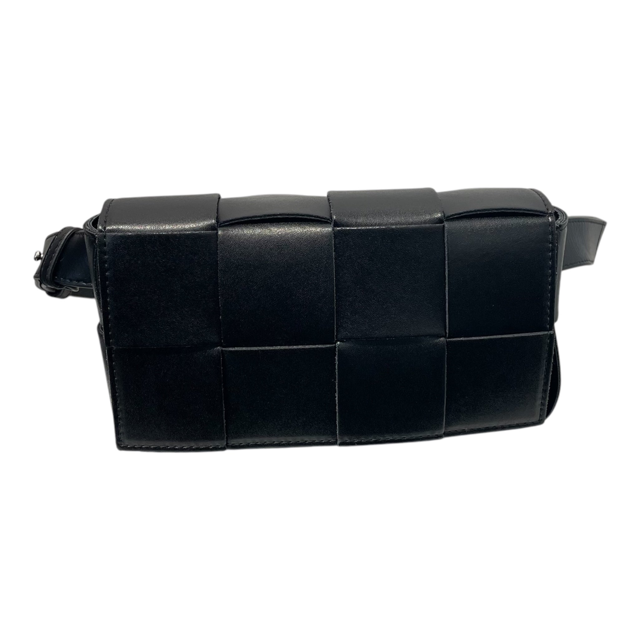 BOTTEGA VENETA/Cross Body Bag/Leather/BLK/blk waist bag view 1
