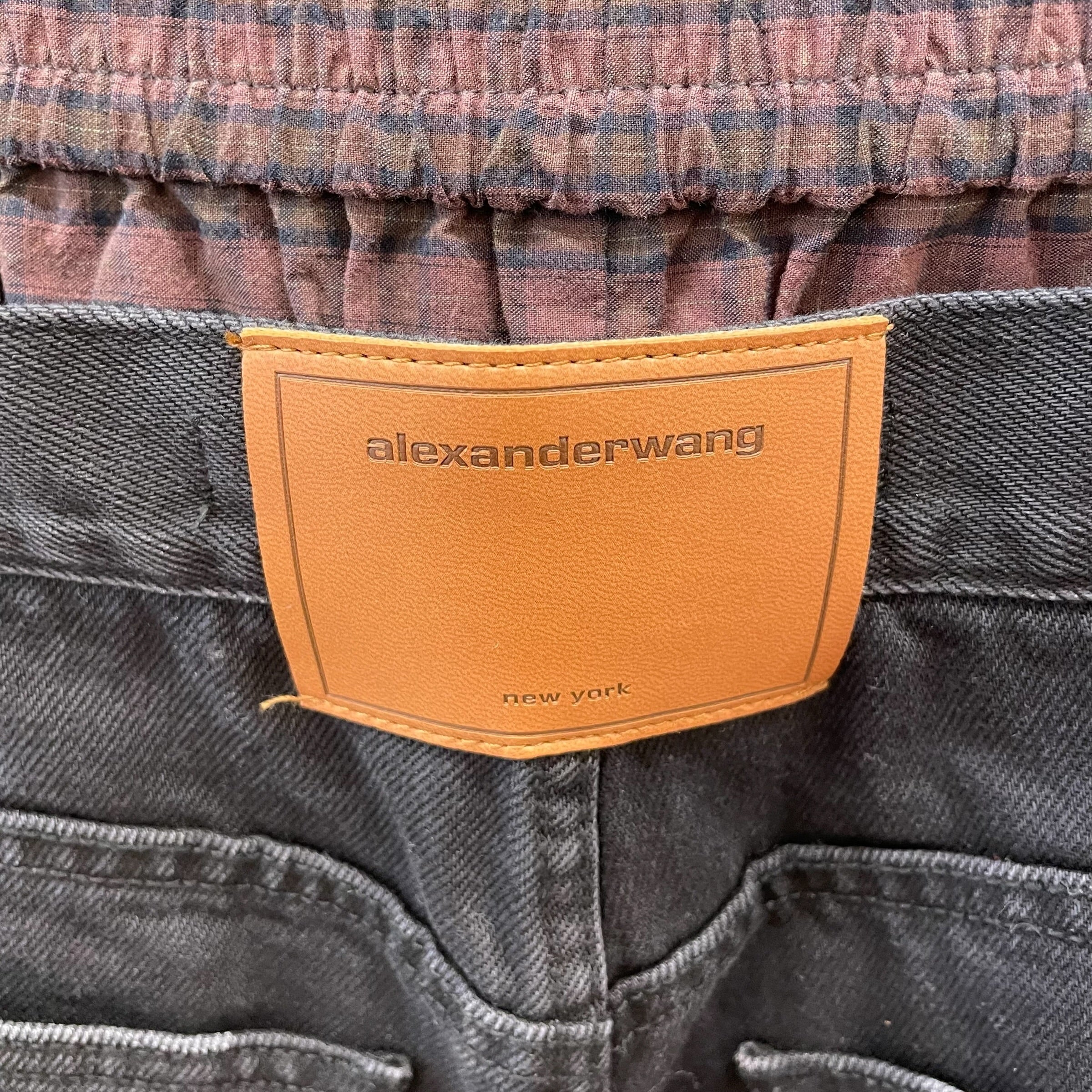 Alexander Wang/Shorts/27/Denim/BLK/DENIM SHORTS WITH BOXERS view 3