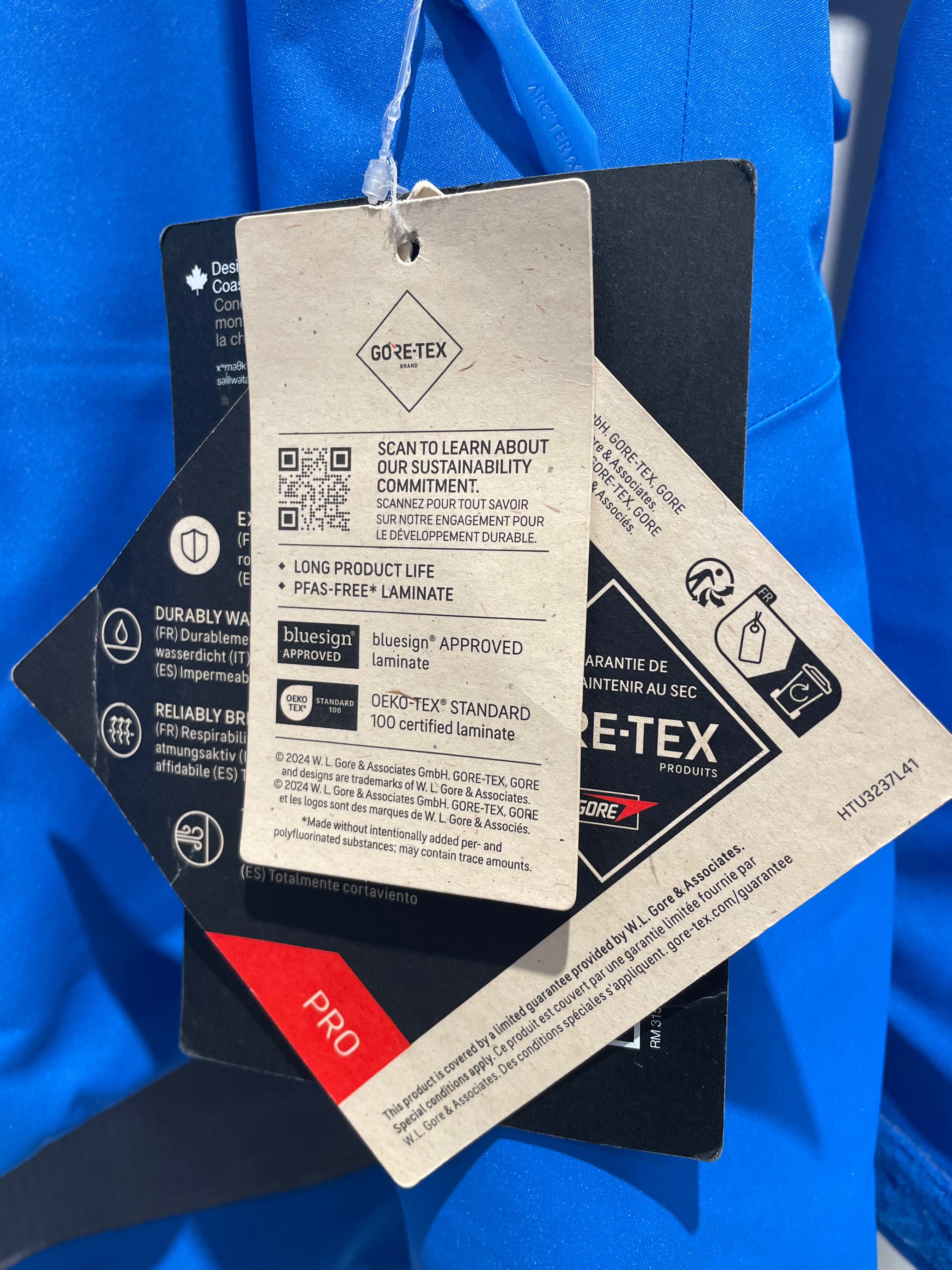 ARC'TERYX/Jacket/S/Gore-Tex/BLU/Beta SV Jacket view 3