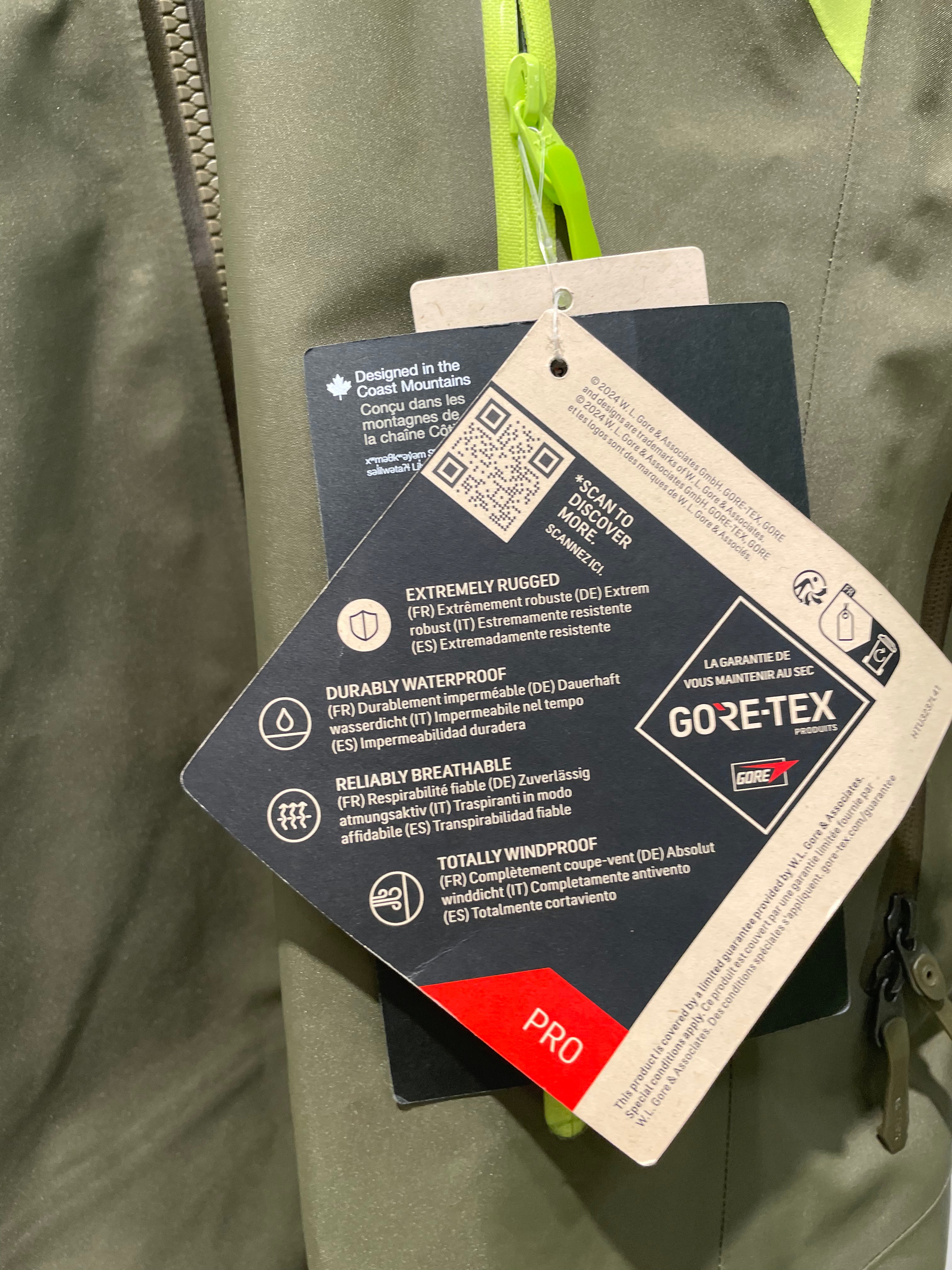ARC'TERYX/Windbreaker/S/Gore-Tex/GRN/Beta AR Lime/Olive view 3
