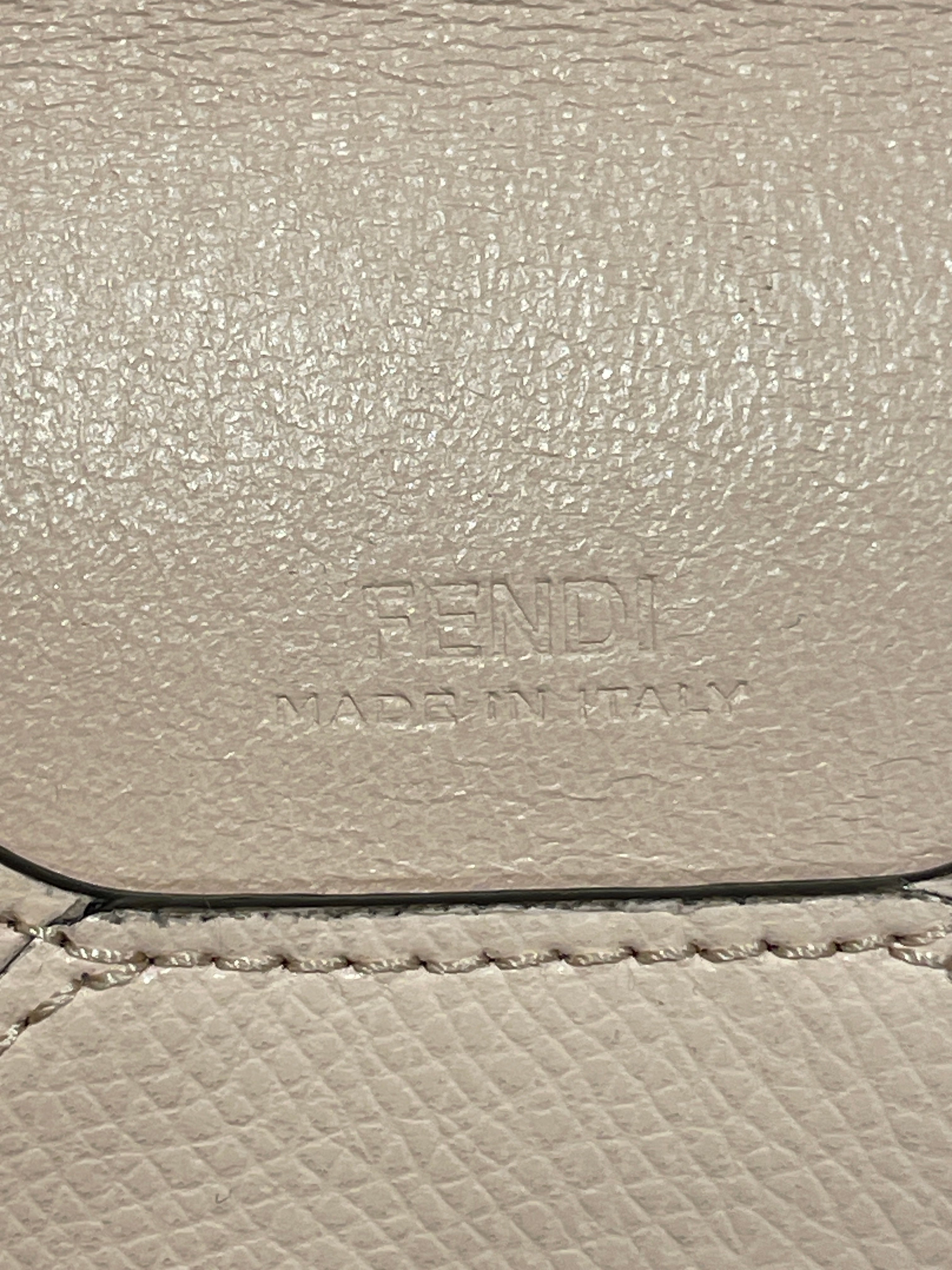 FENDI/Wallet/Leather/PNK/L's/7CMC3HK view 3
