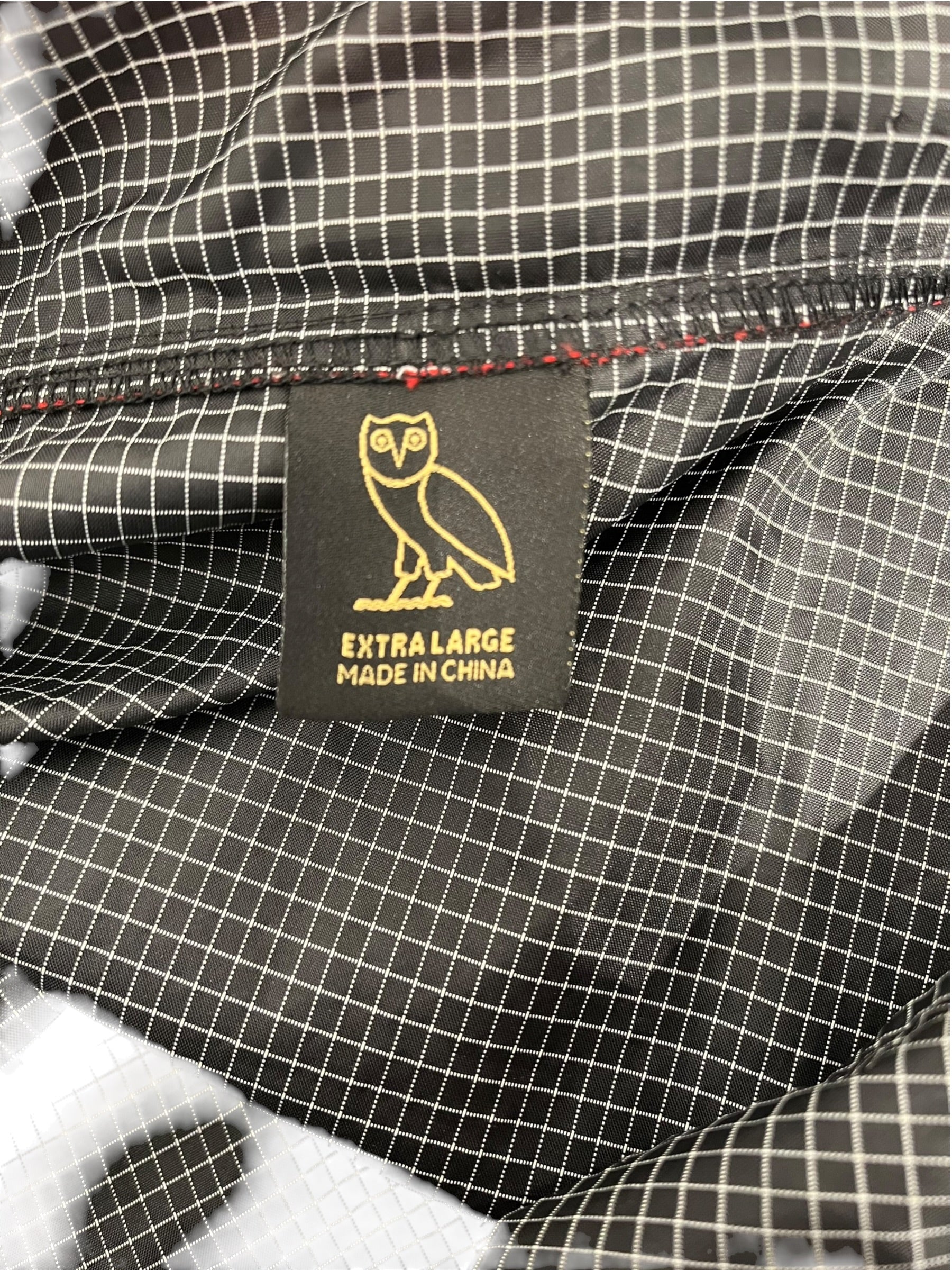 OCTOBERS VERY OWN(OVO)/Windbreaker/XL/Nylon/BLK/Plaid/red hoodie black & white owl view 3