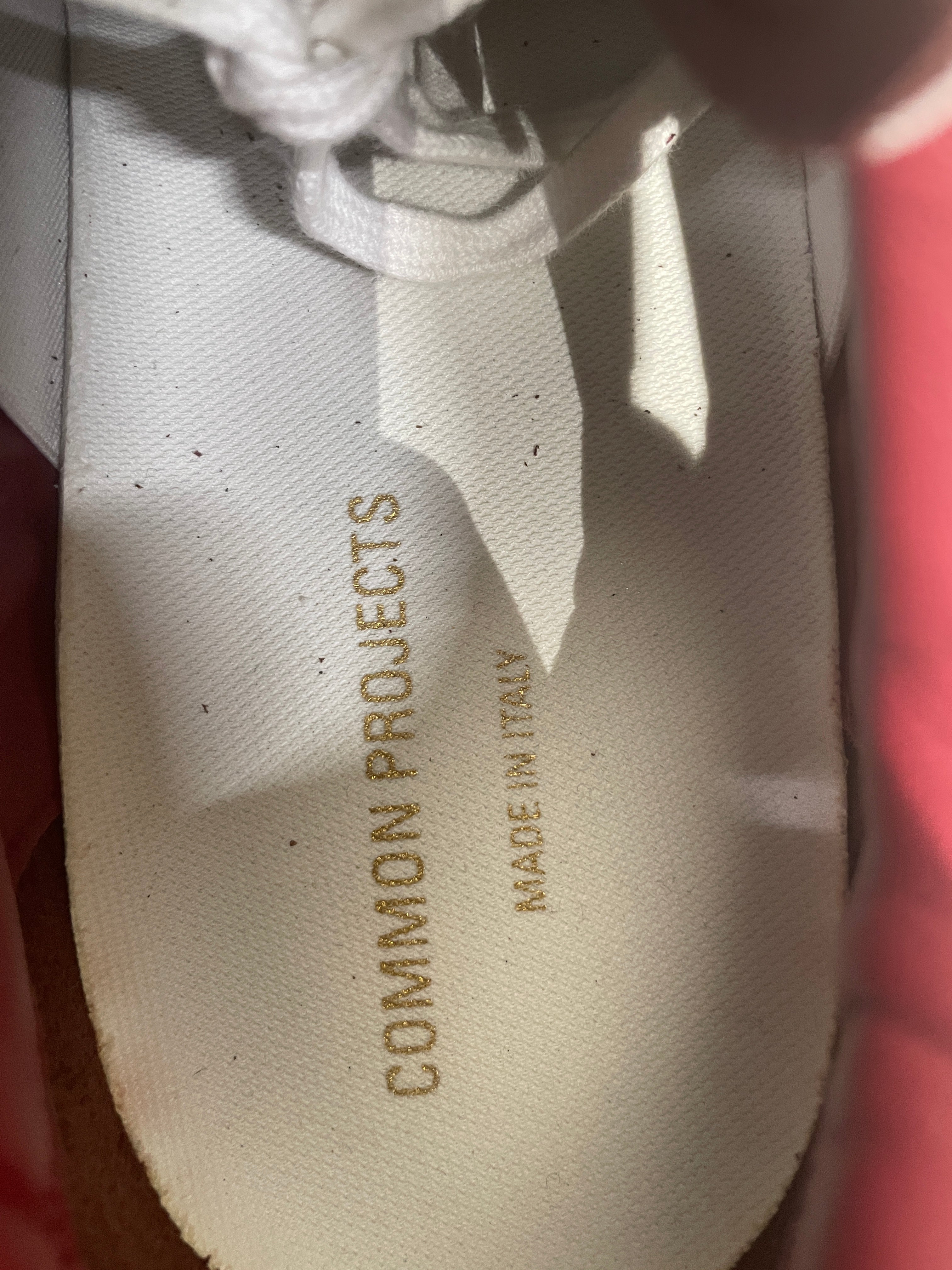 COMMON PROJECTS/Low-Sneakers/EU 45/Leather/WHT/ view 3