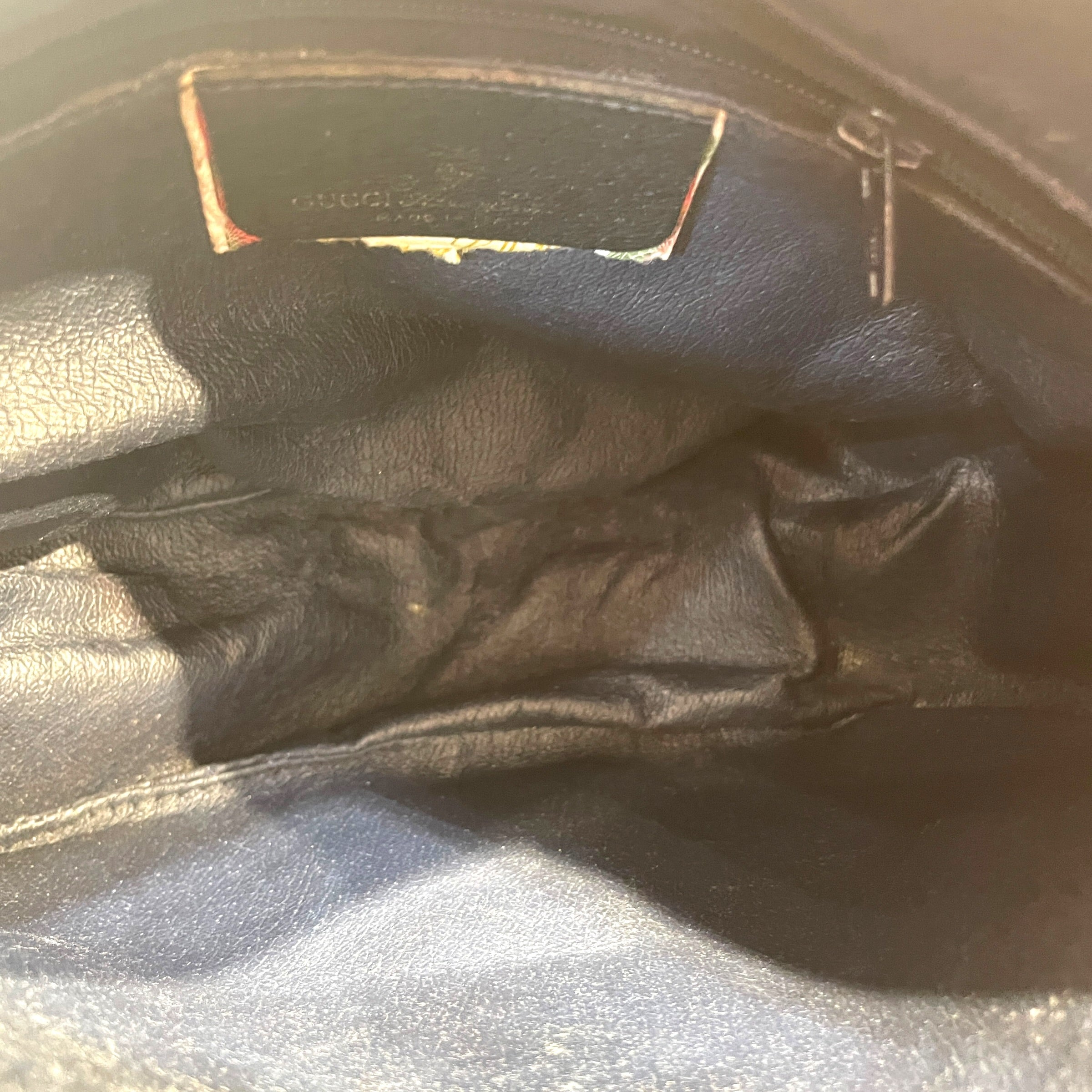 GUCCI/Cross Body Bag/Monogram/Leather/NVY/GG Supreme Monogram Zip Bag view 8